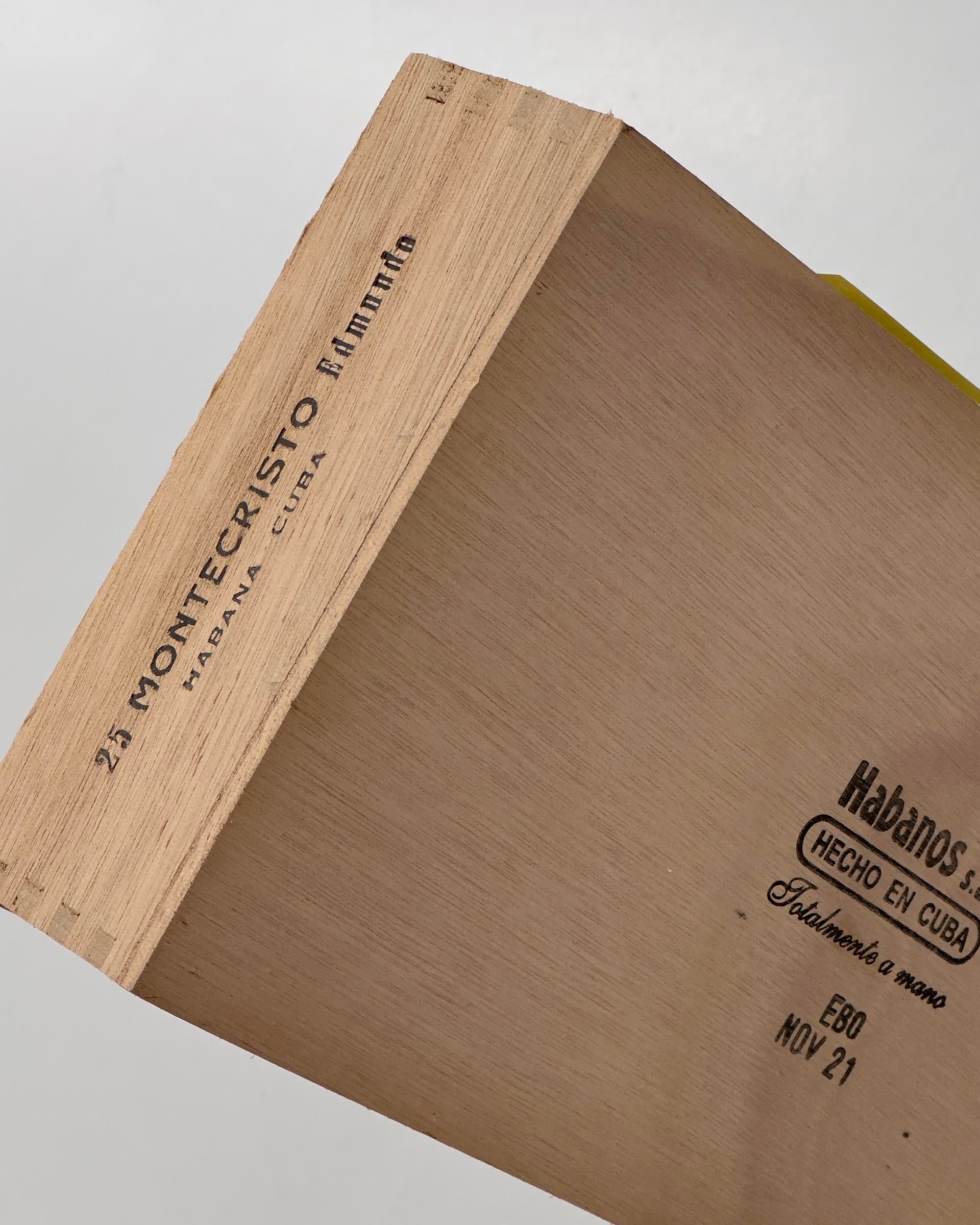 Montecristo Edmundos (2021 Vintage) - nextCIGAR