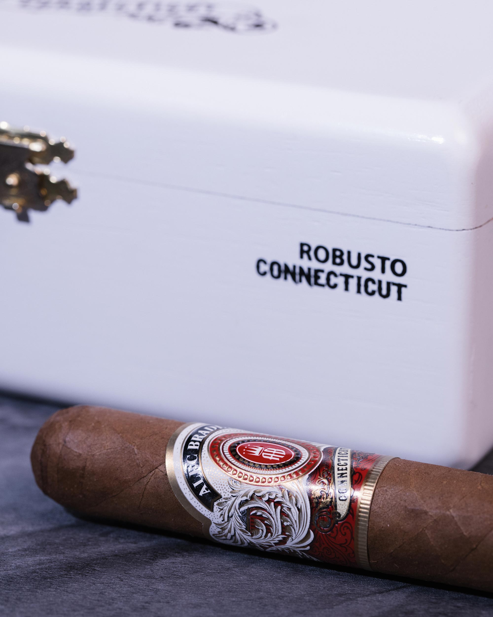 Cigars - Alec Bradley Connecticut Robusto