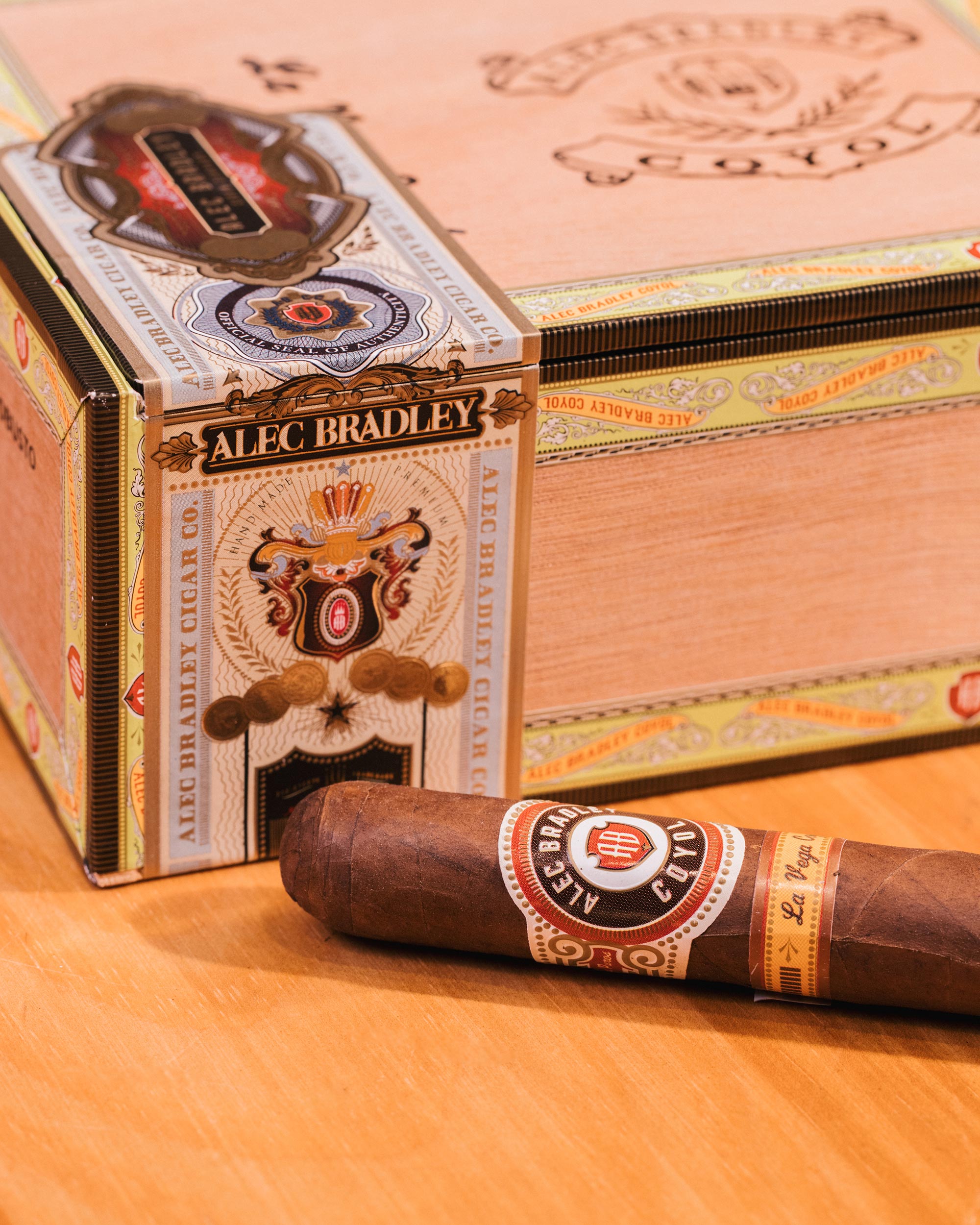 Cigars - Alec Bradley Coyol Robusto