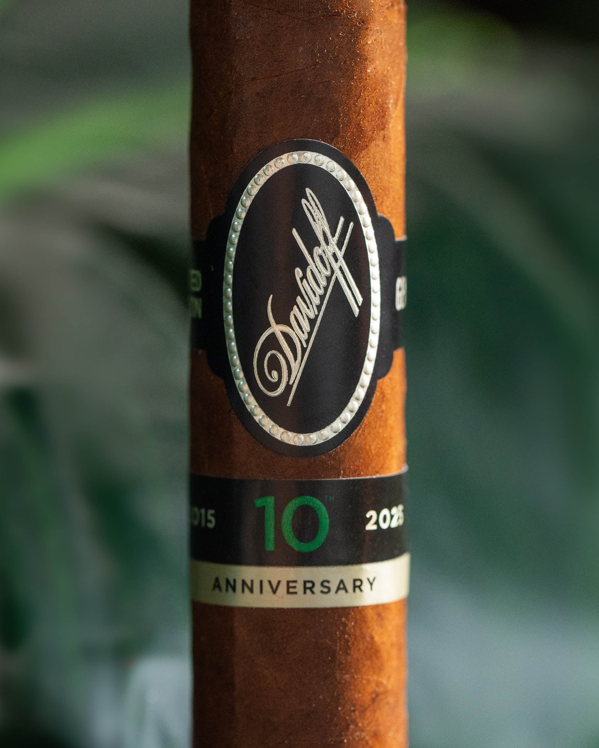 Davidoff Escurio 10th Anniversary Limited Edition - nextCIGAR