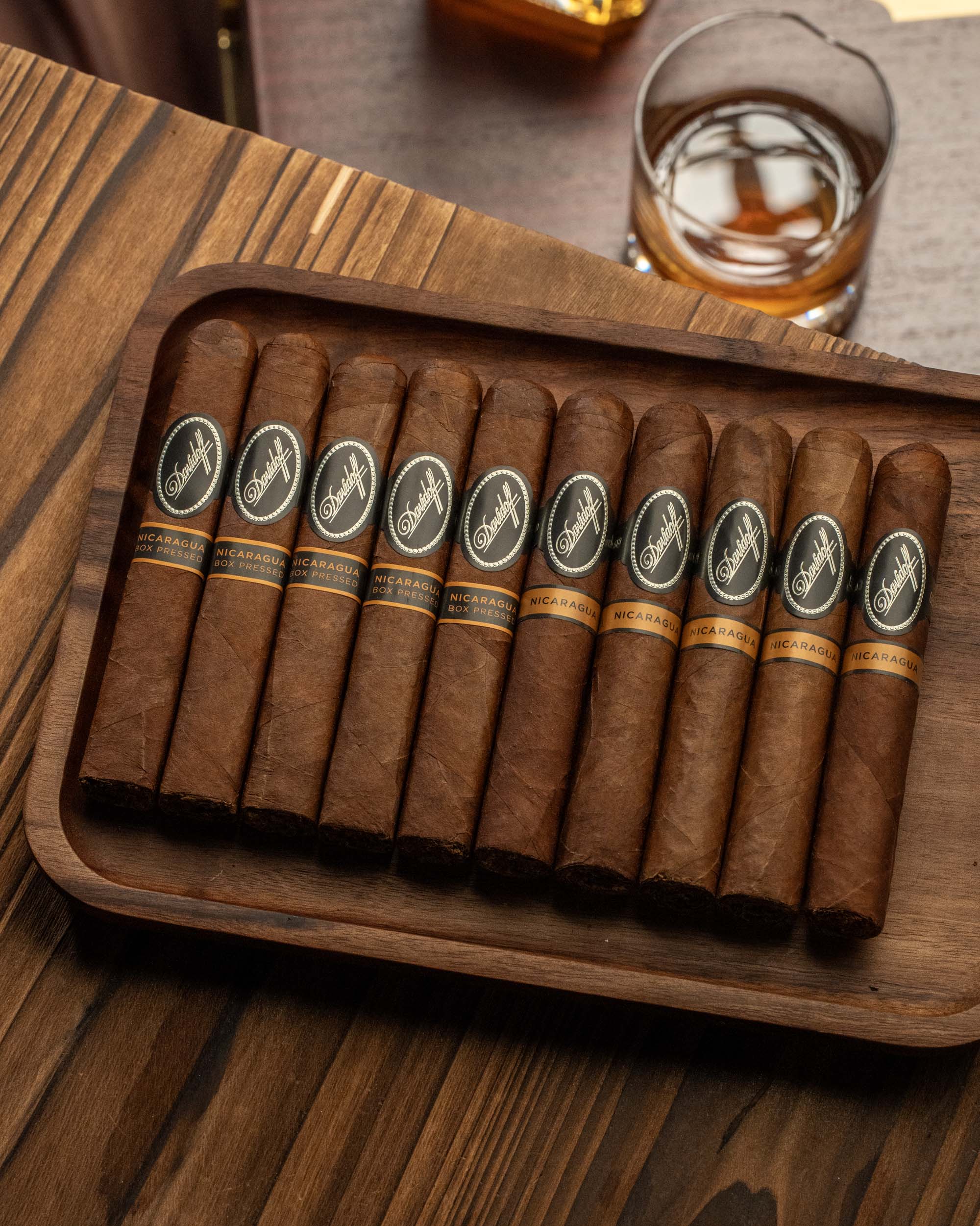 Davidoff Nicaragua Robusto Bundle - nextCIGAR