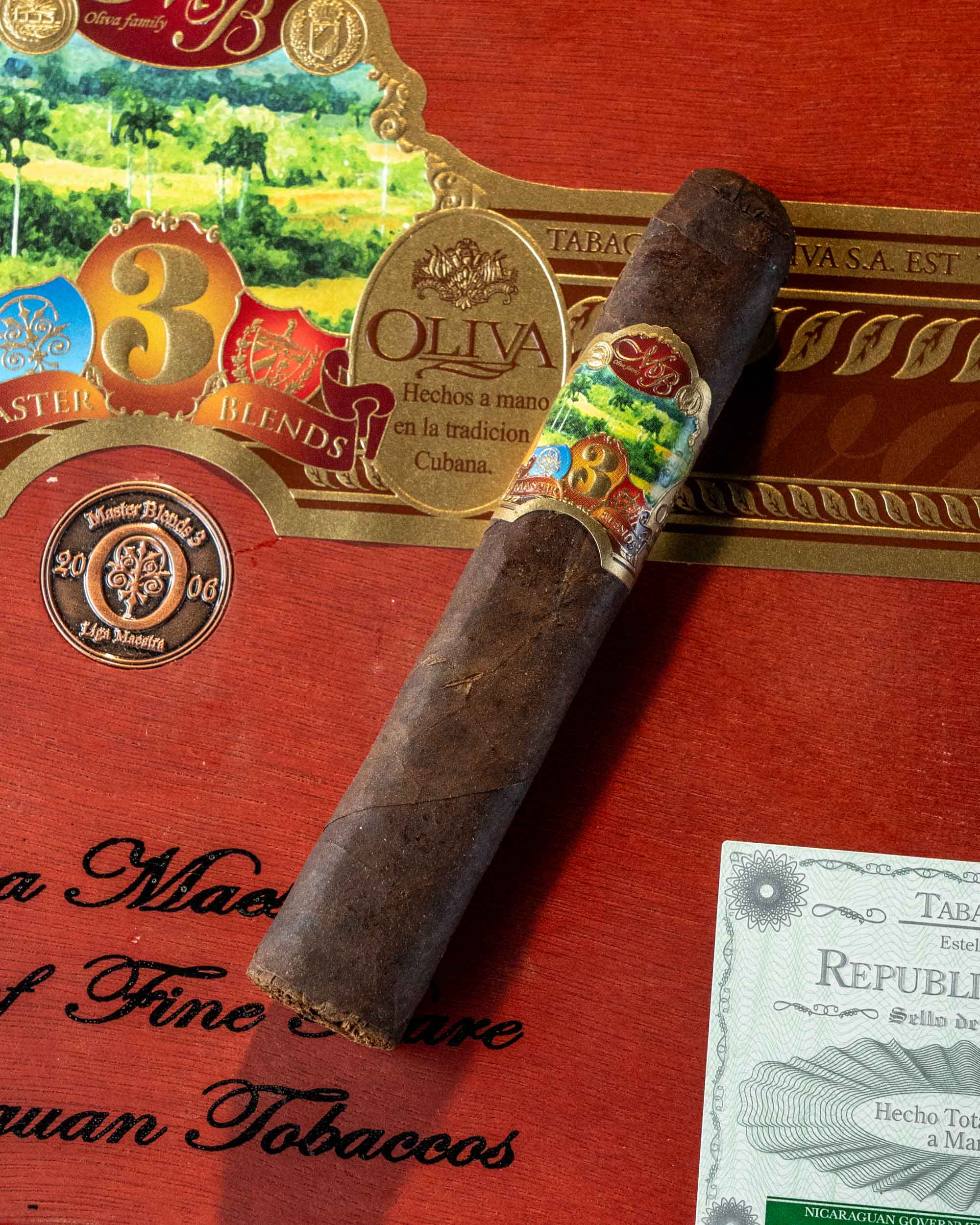 Oliva Master Blends 3 Robusto - nextCIGAR