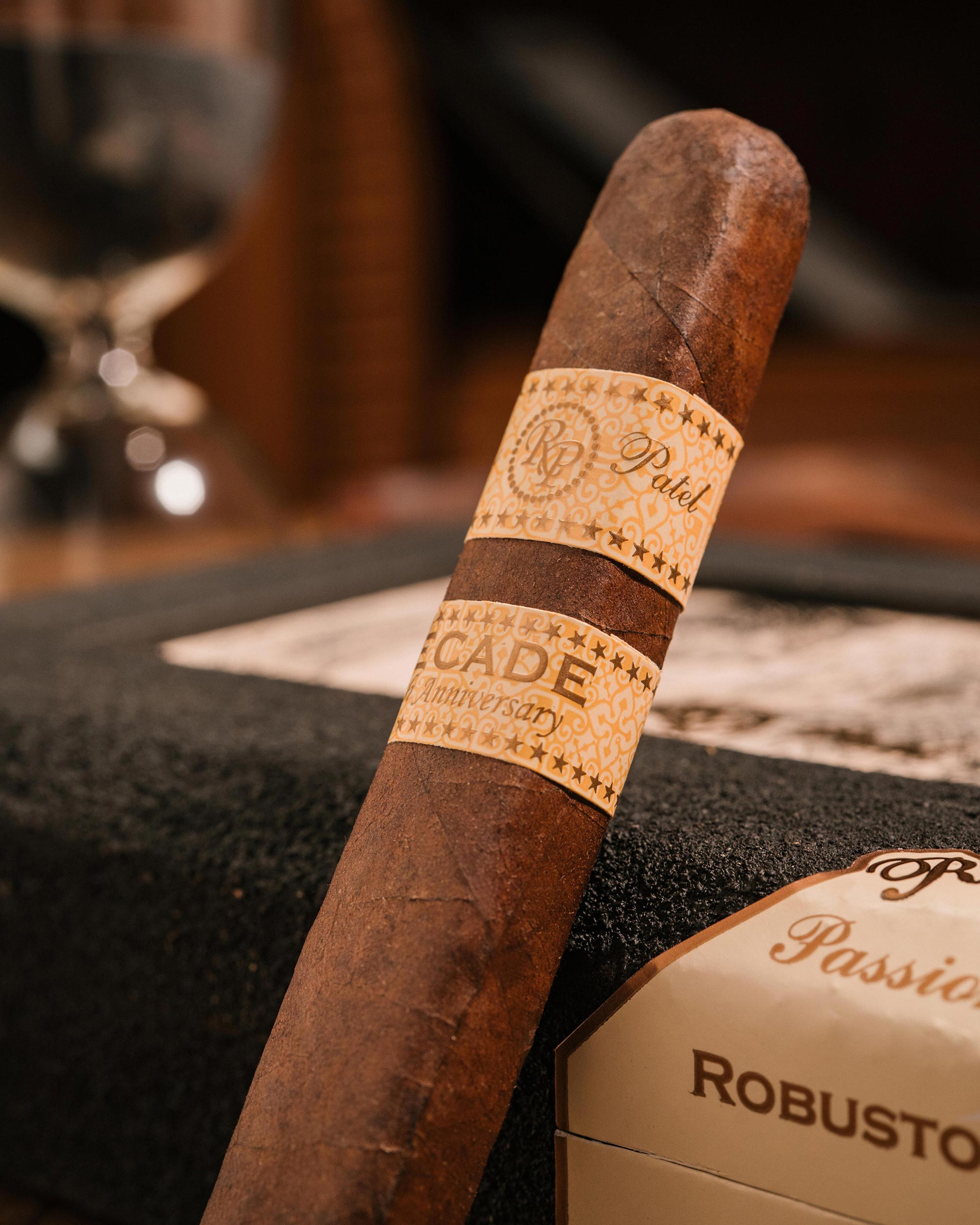 Cigar with a label on a textured surface