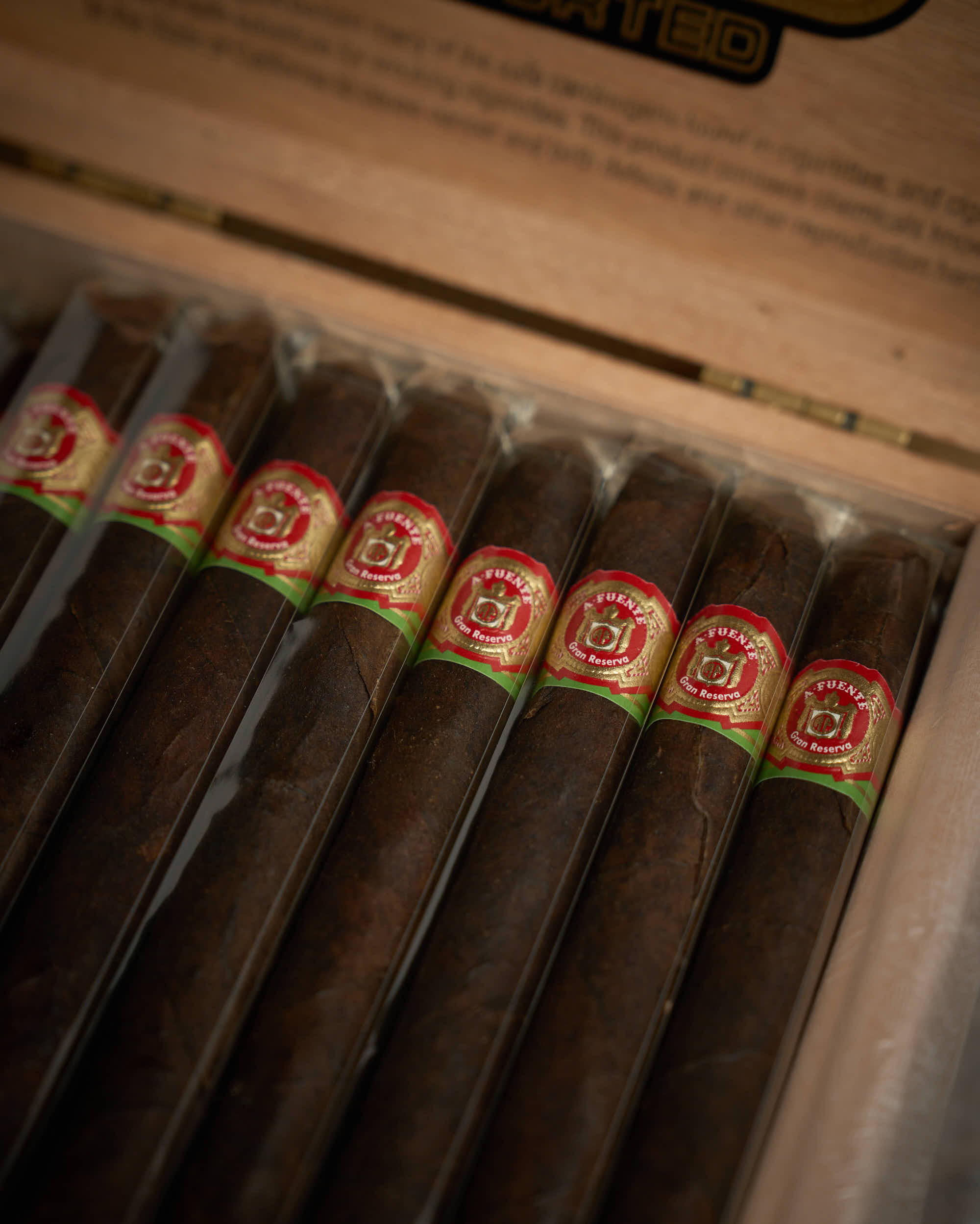 Arturo Fuente Exquisitos Maduro - nextCIGAR