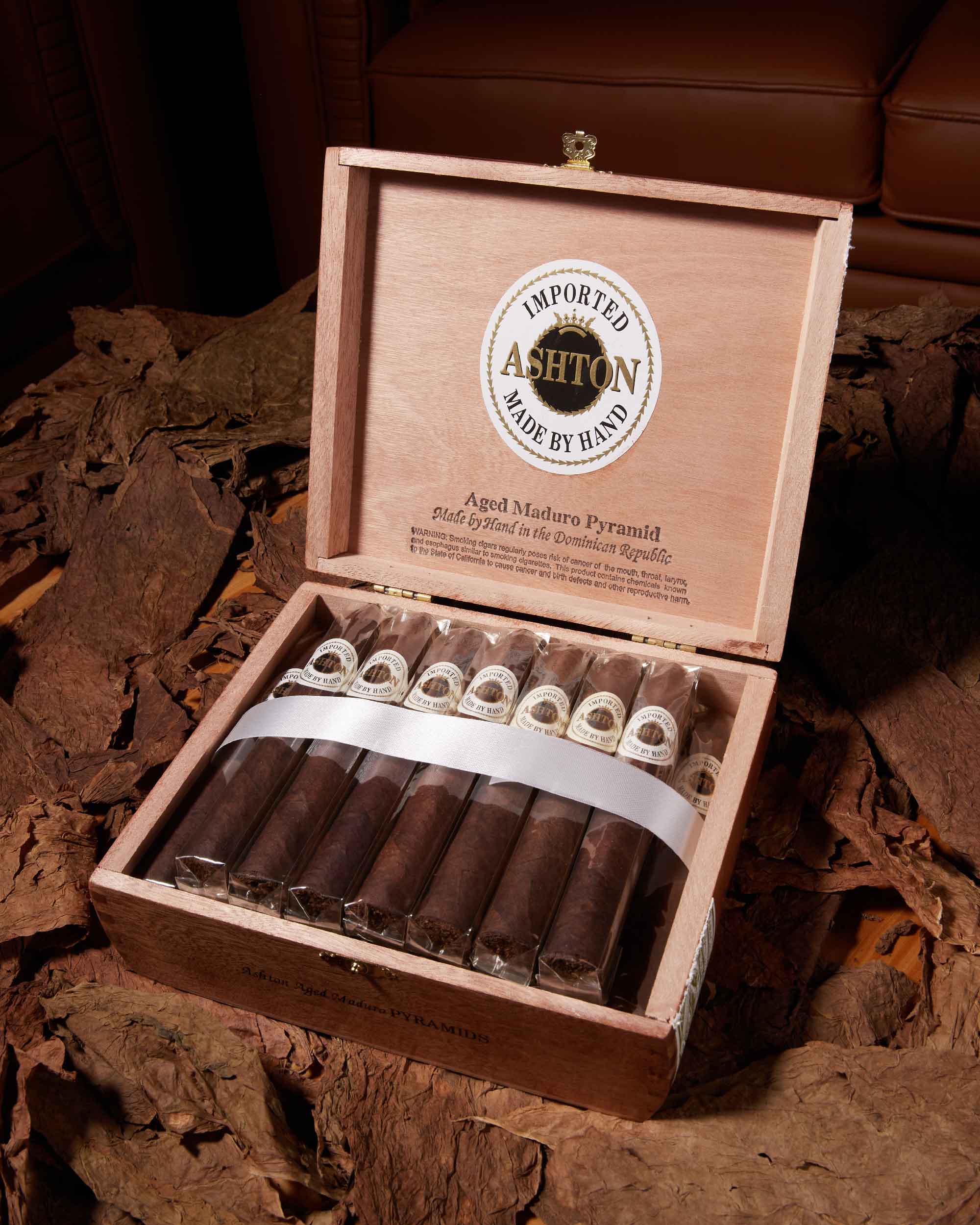 Ashton Aged Maduro Pyramid