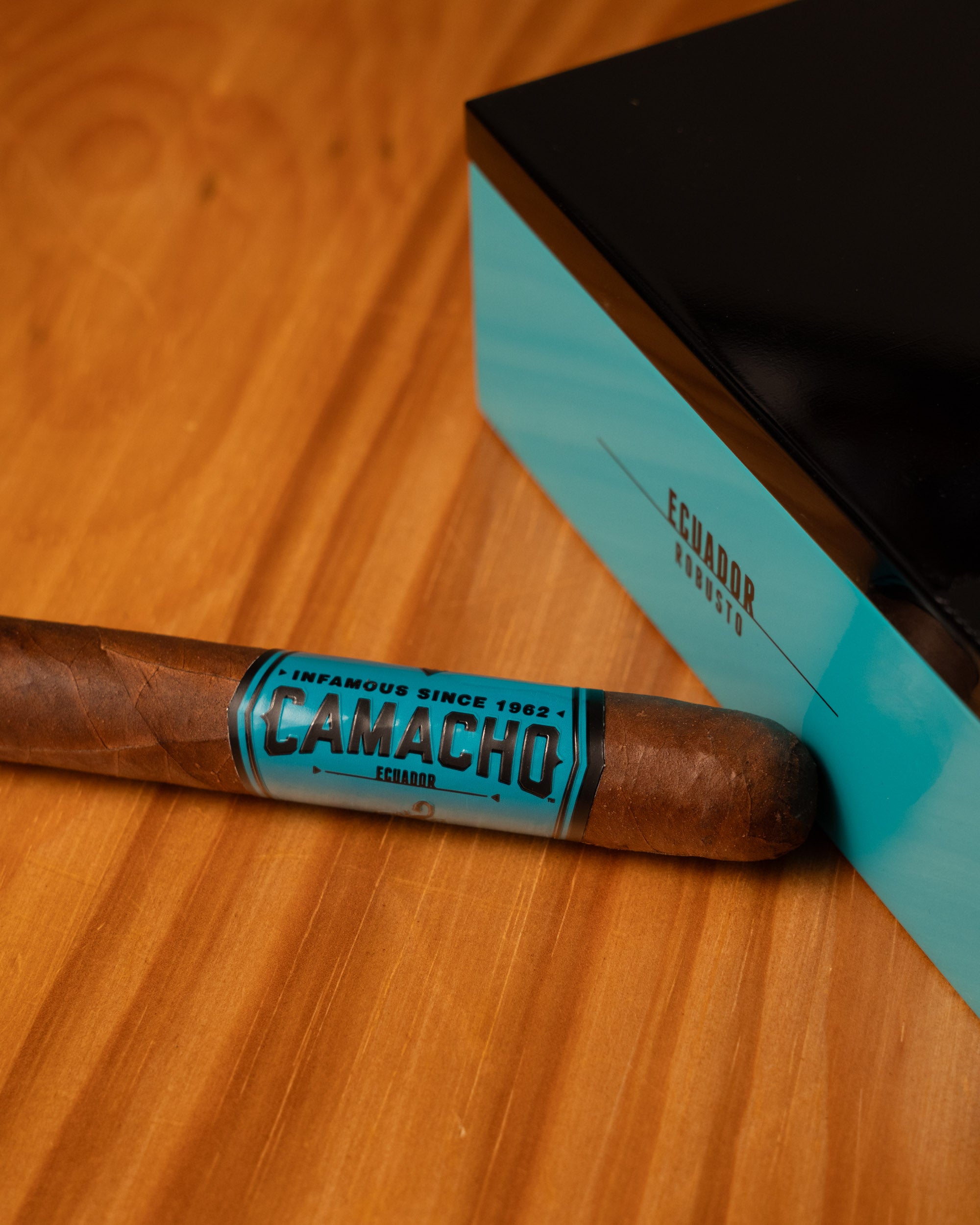 Camacho Ecuador Robusto - nextCIGAR