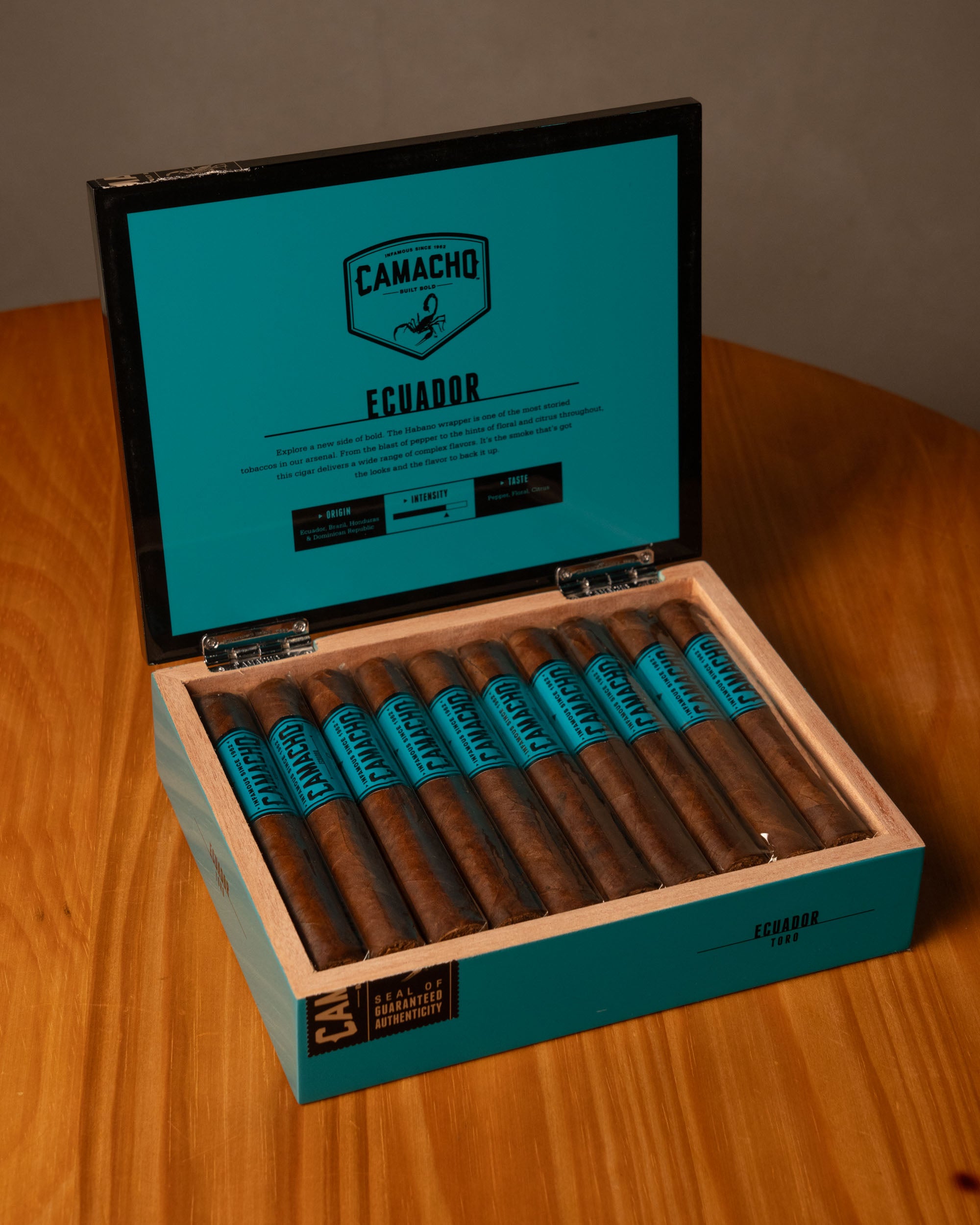 Camacho Ecuador Toro - nextCIGAR