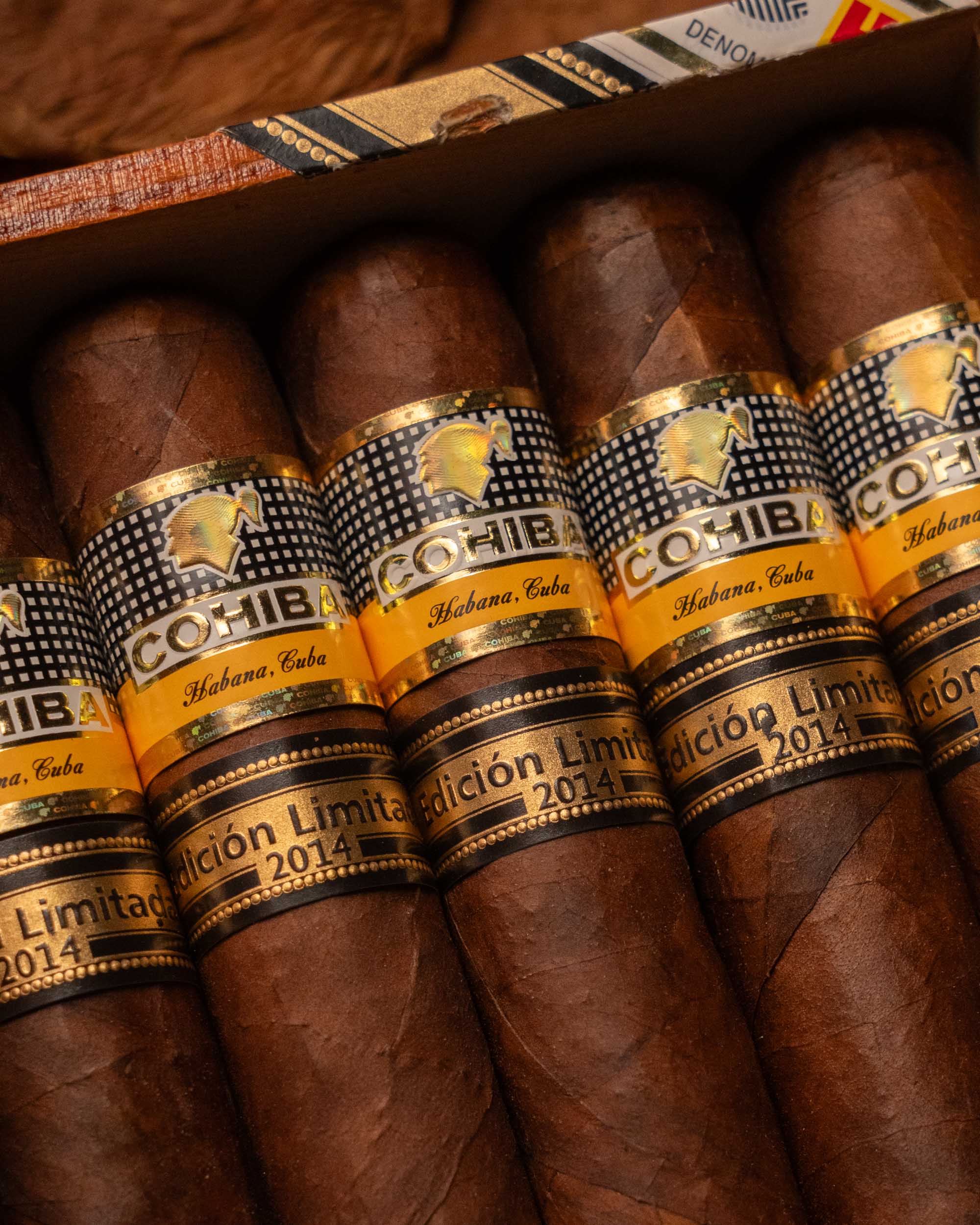 Cohiba Robusto Supremos Edición Limitada 2014 - nextCIGAR