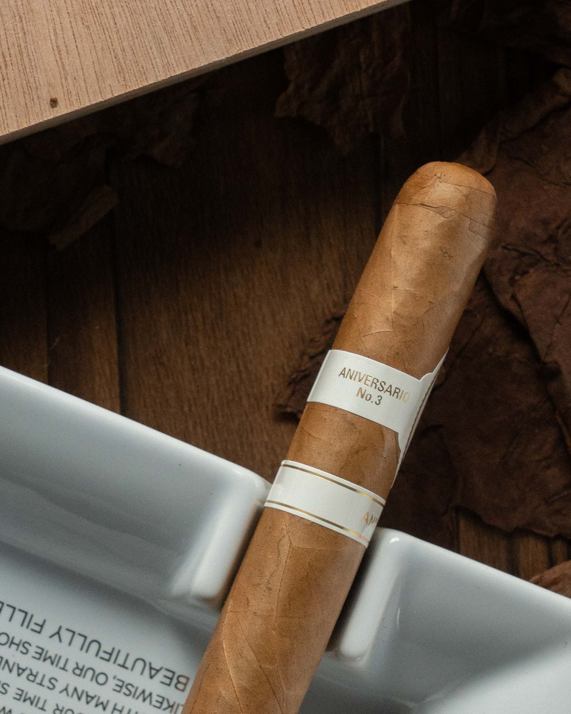 Davidoff Aniversario No. 3 - nextCIGAR