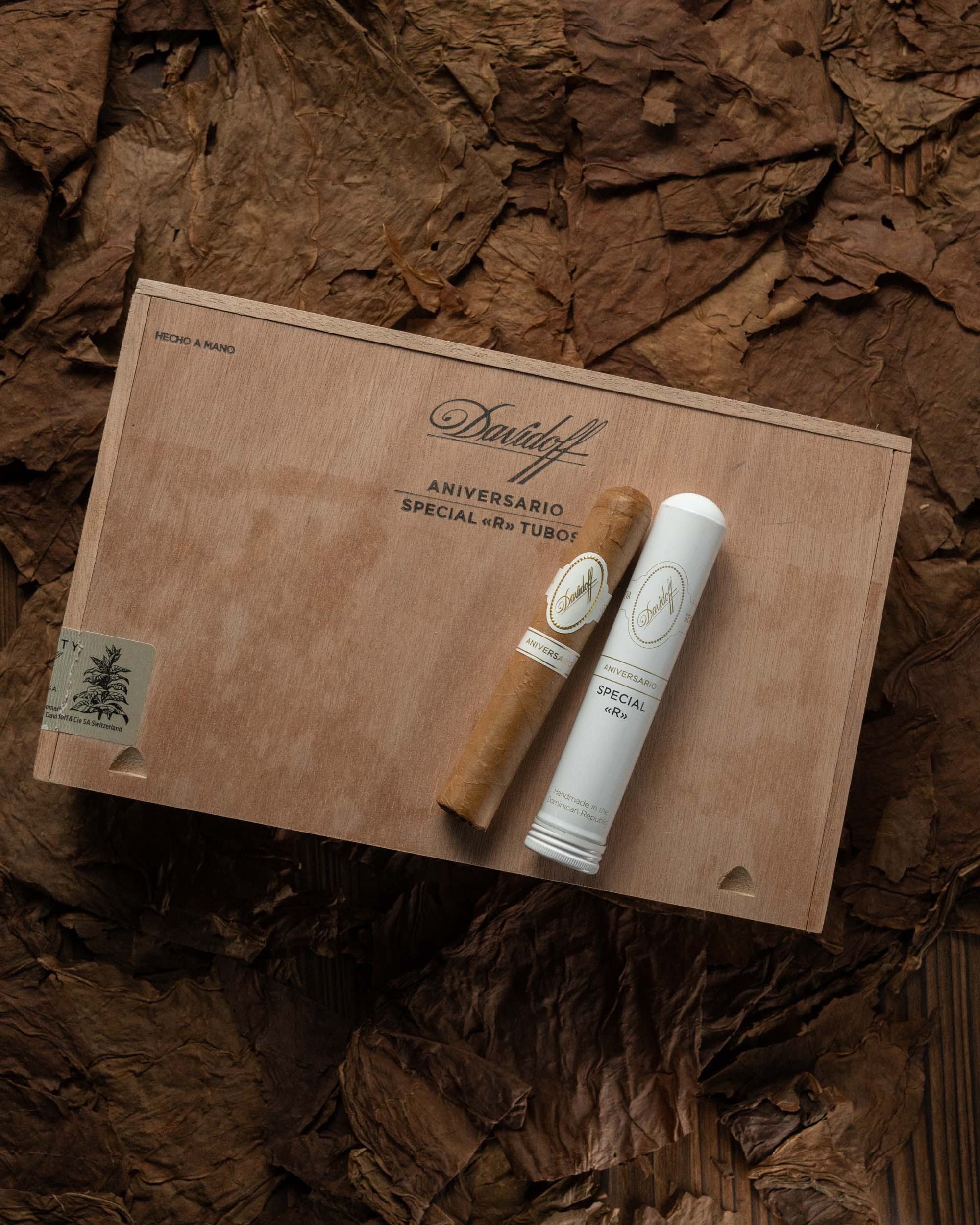 Davidoff Aniversario Special R (Tubos) - nextCIGAR
