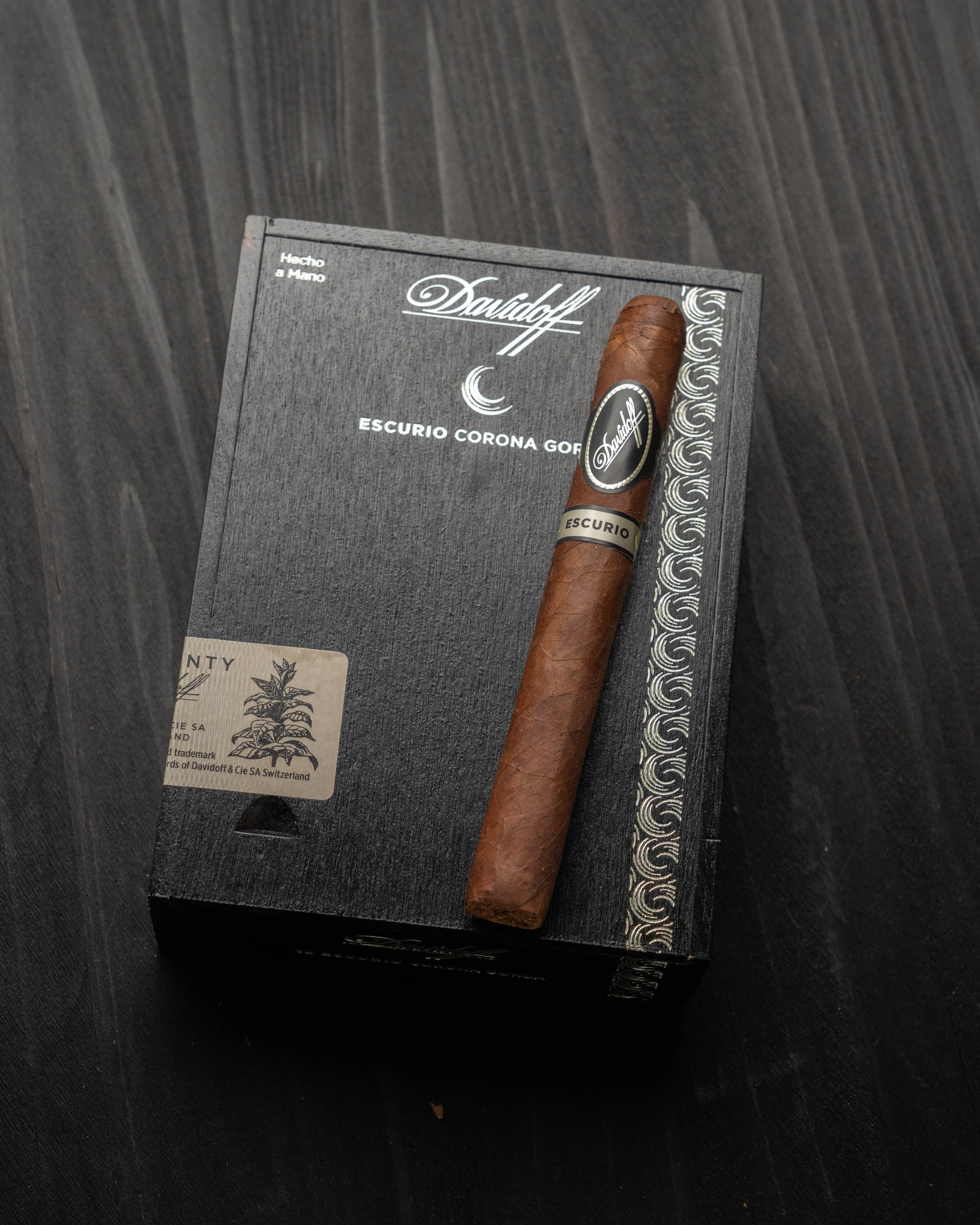 Davidoff Escurio Corona Gorda - nextCIGAR