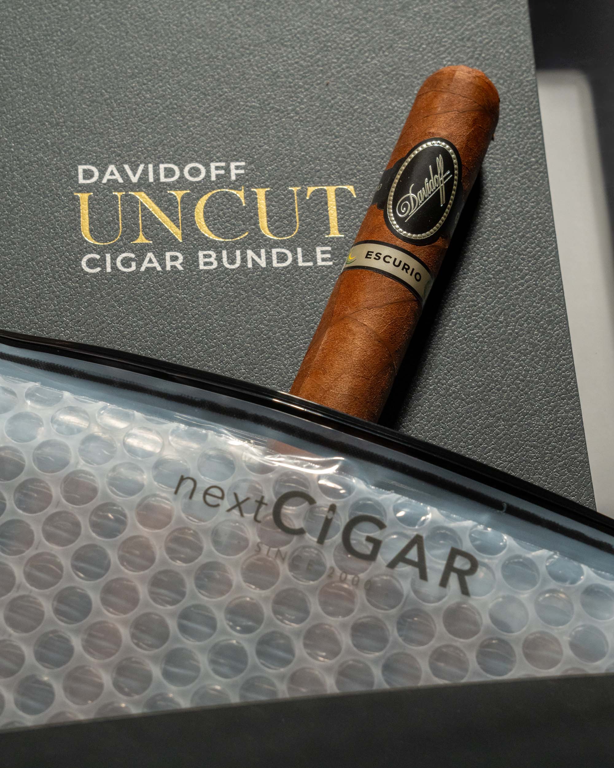 Davidoff Escurio Gran Toro Cigar Bundle (Uncut) - nextCIGAR