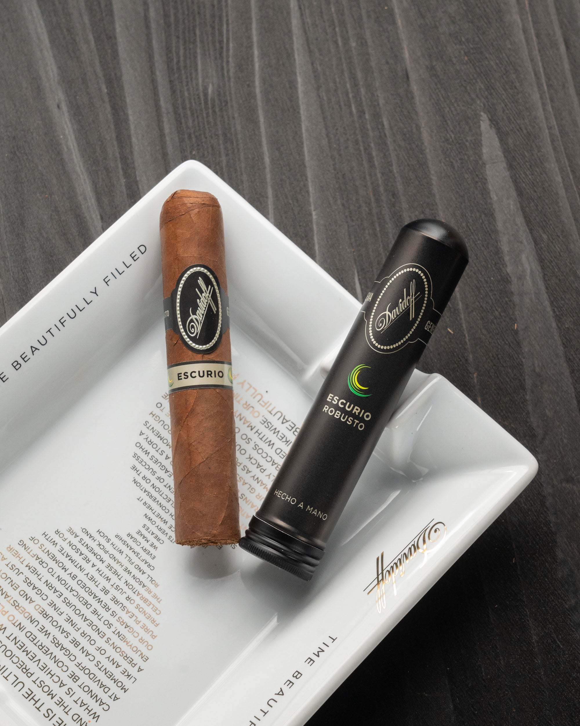 Davidoff Escurio Robusto (Tubos) - nextCIGAR
