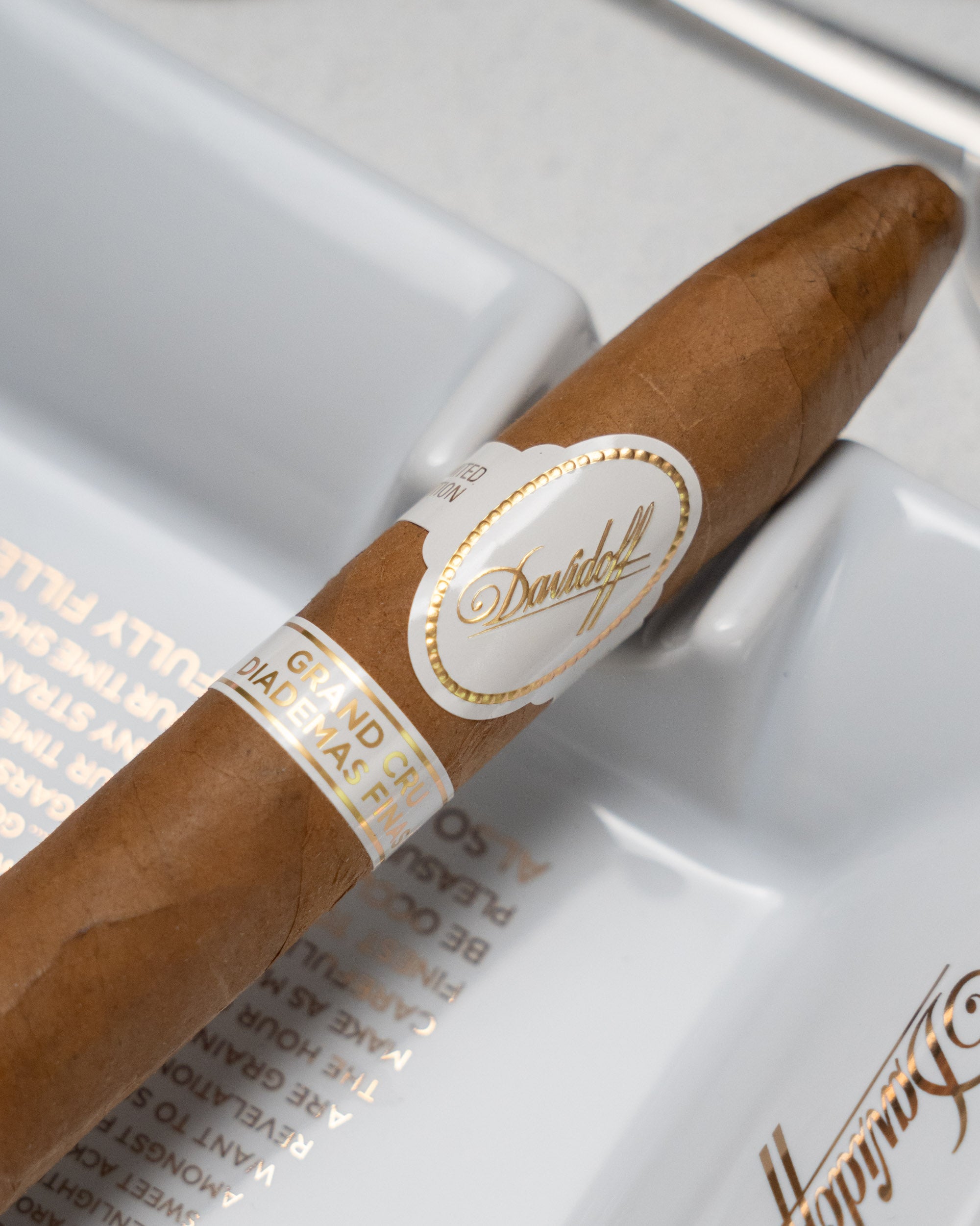 Davidoff Grand Cru Diademas Finas Limited Edition 2024 - nextCIGAR