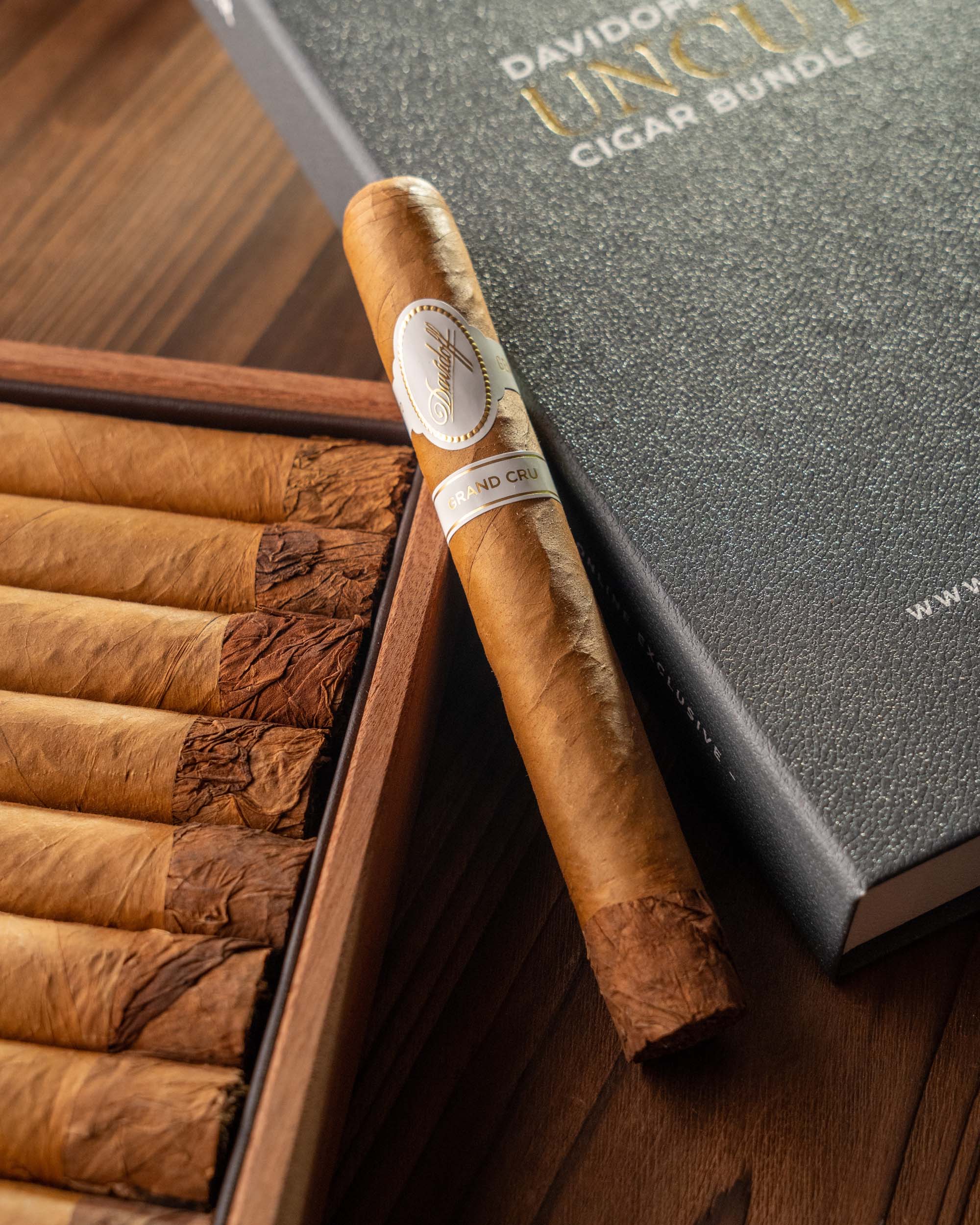 Davidoff Grand Cru Robusto Cigar Bundle (Uncut) - nextCIGAR