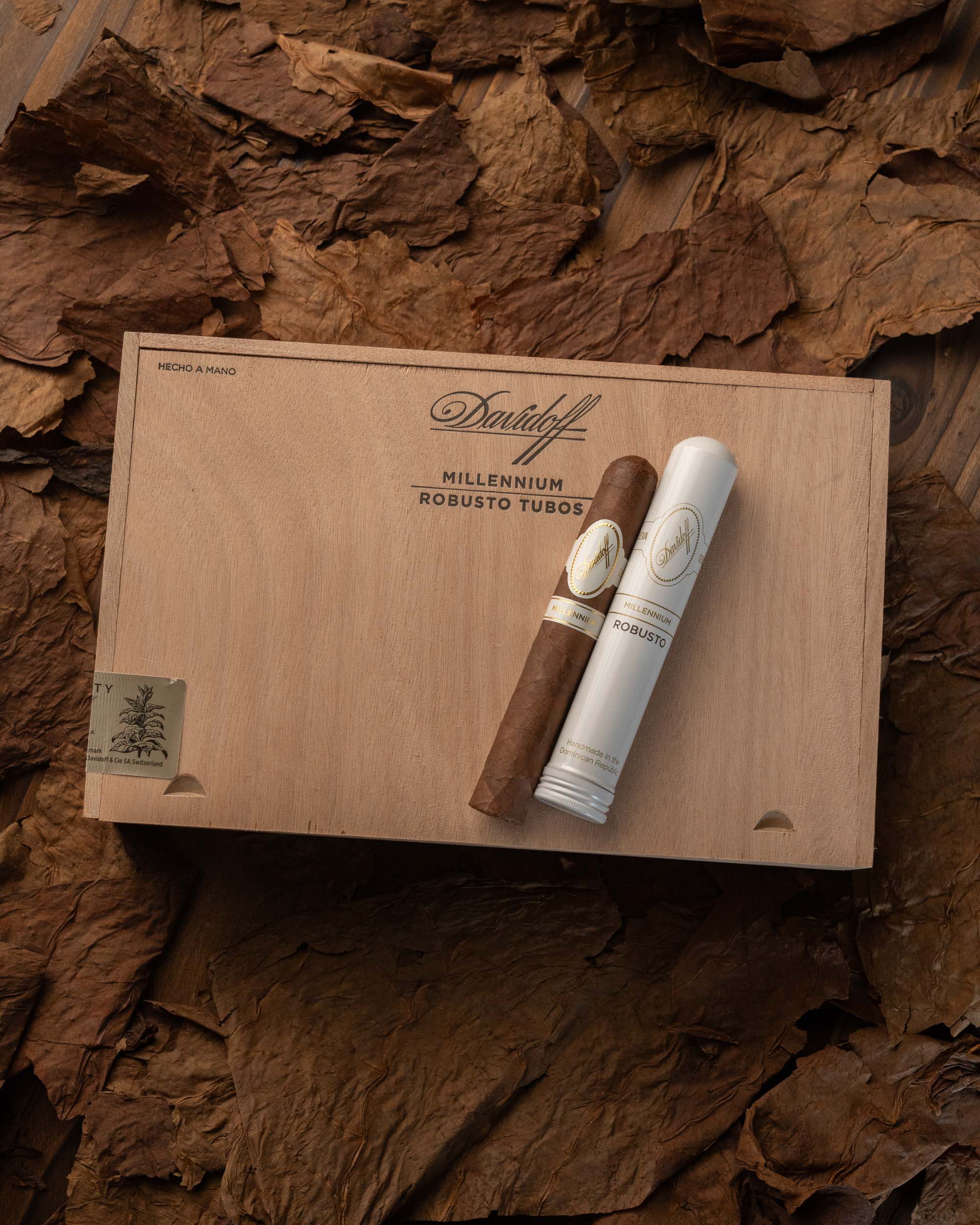 Davidoff Millennium Robusto Tubos - nextCIGAR