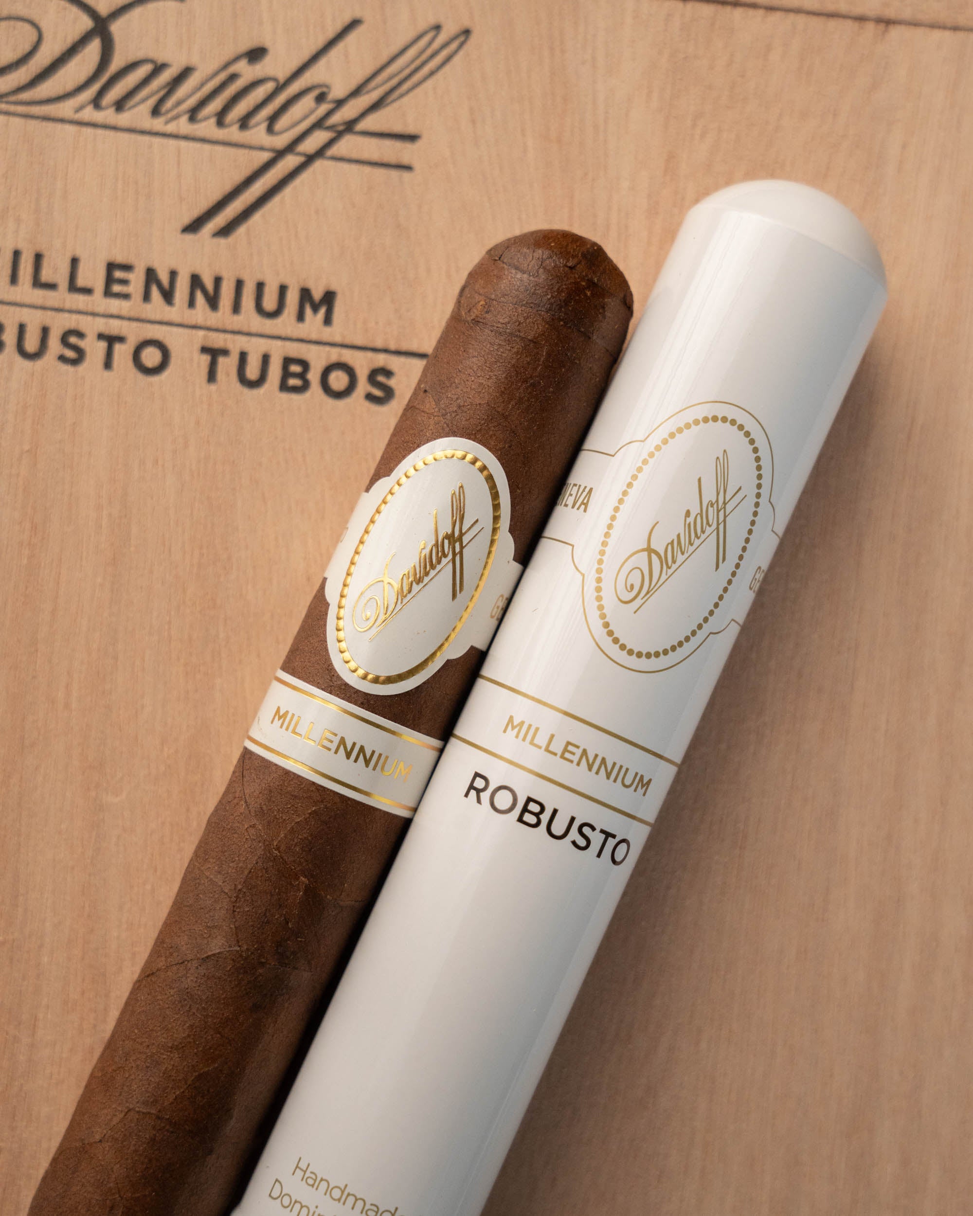 Davidoff Millennium Robusto Tubos - nextCIGAR