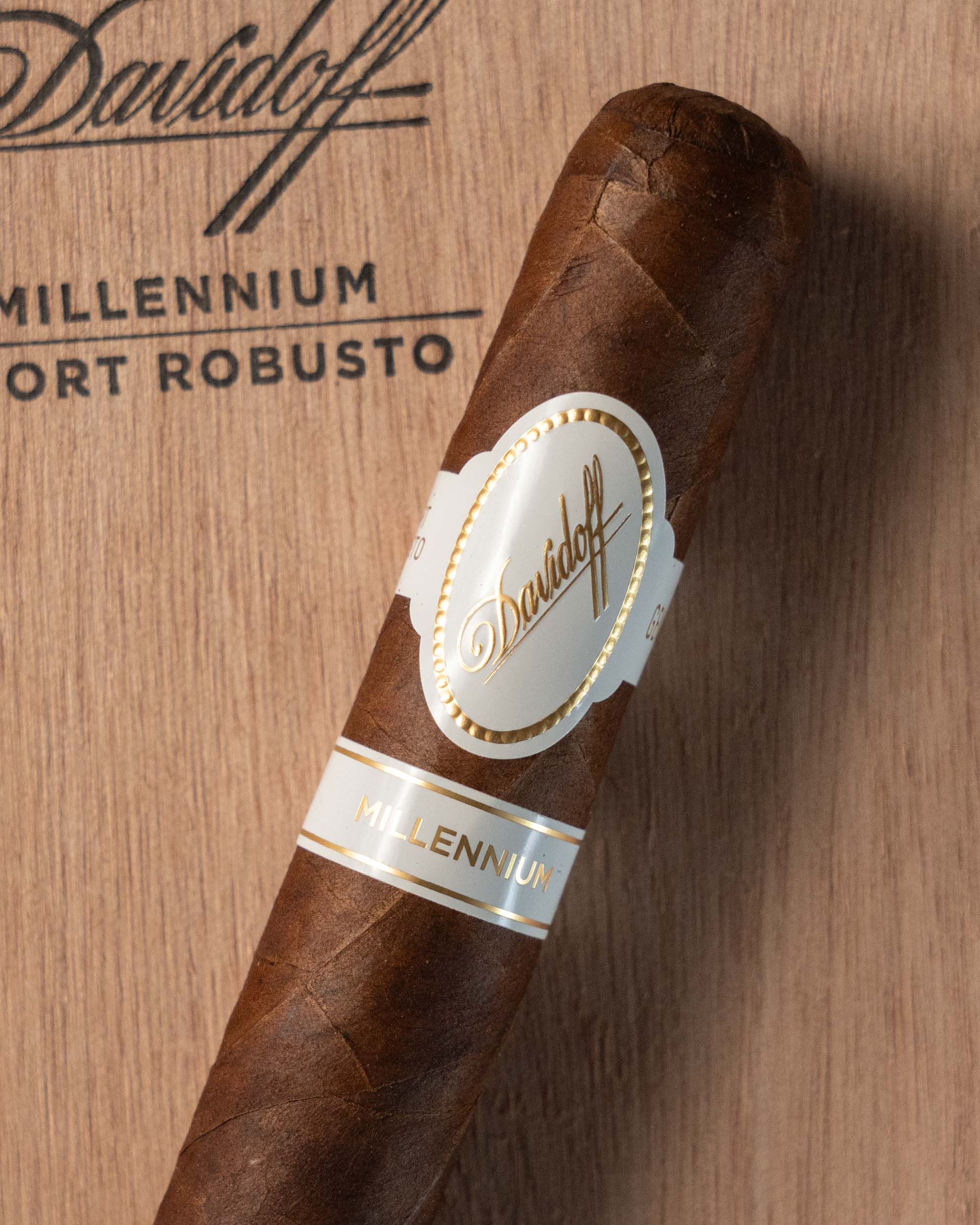 Davidoff Millennium Short Robusto - nextCIGAR