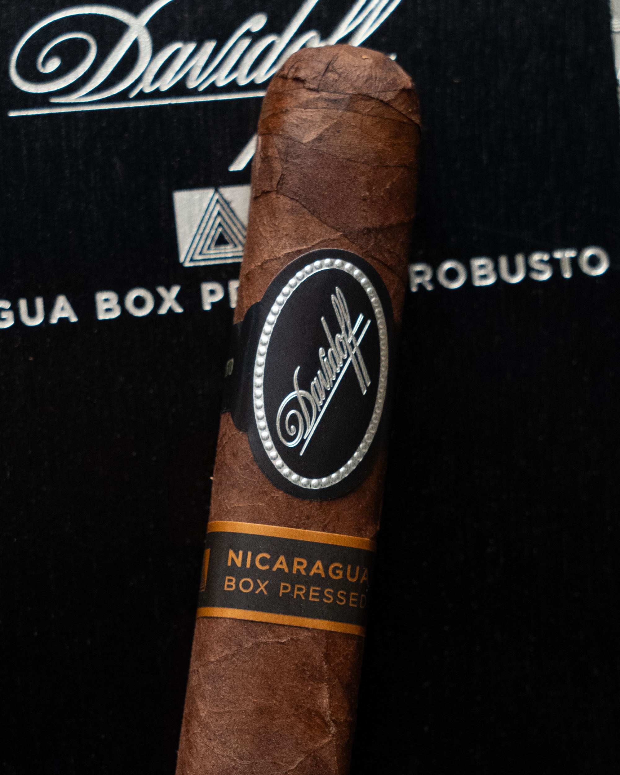 Davidoff Nicaragua Box-Pressed Robusto - nextCIGAR