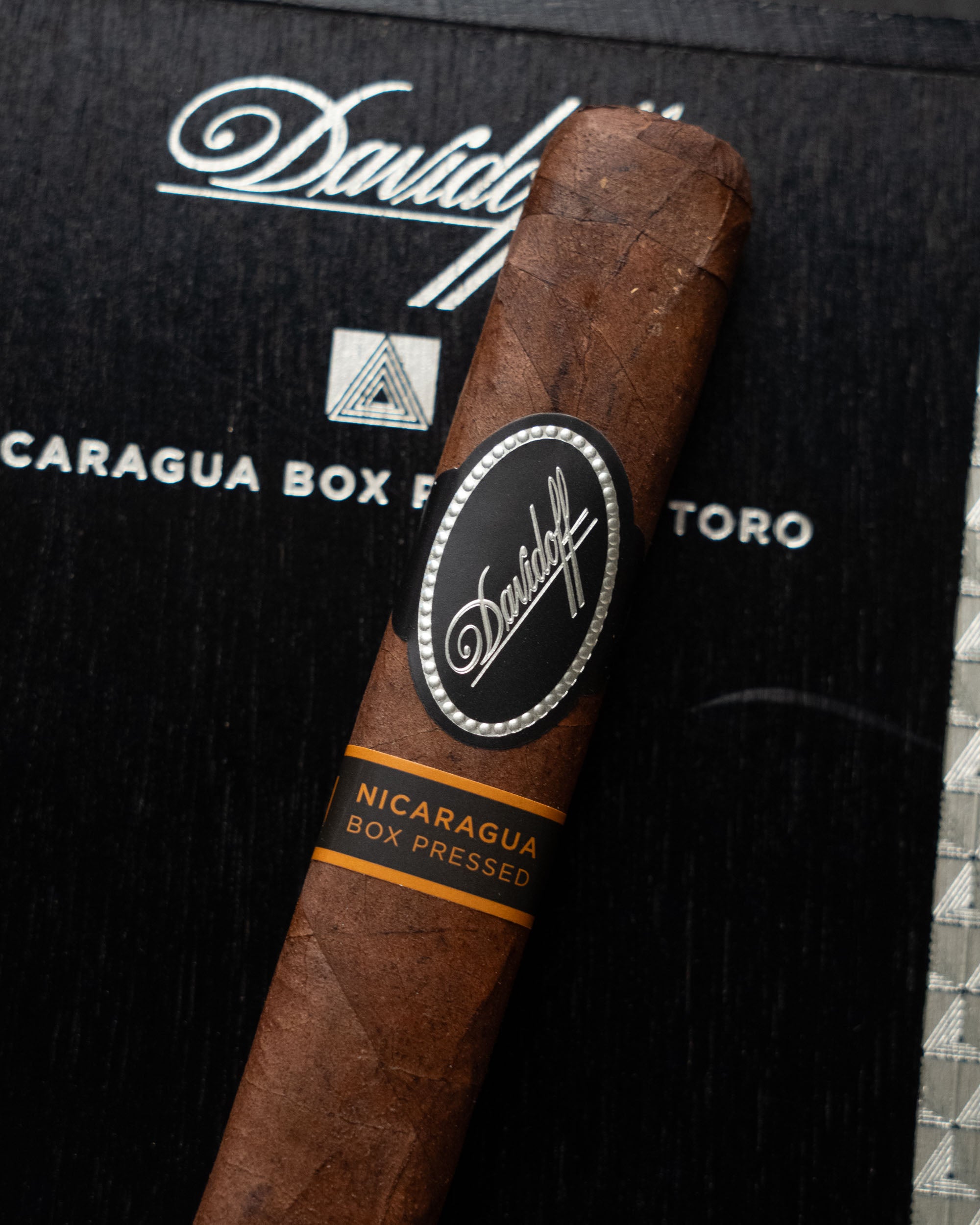 Davidoff Nicaragua Box-Pressed Toro - nextCIGAR