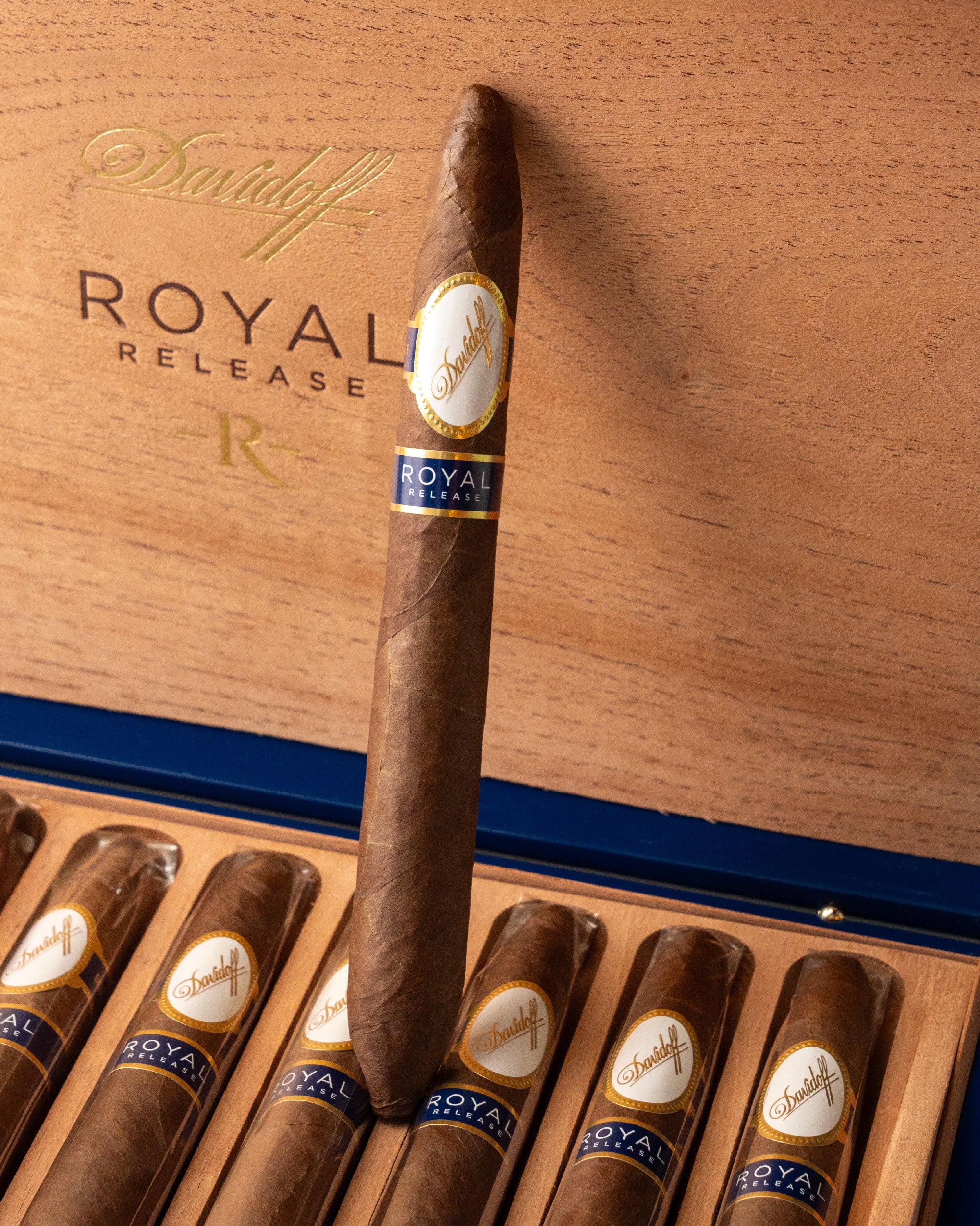 Davidoff Royal Release Salomones - nextCIGAR