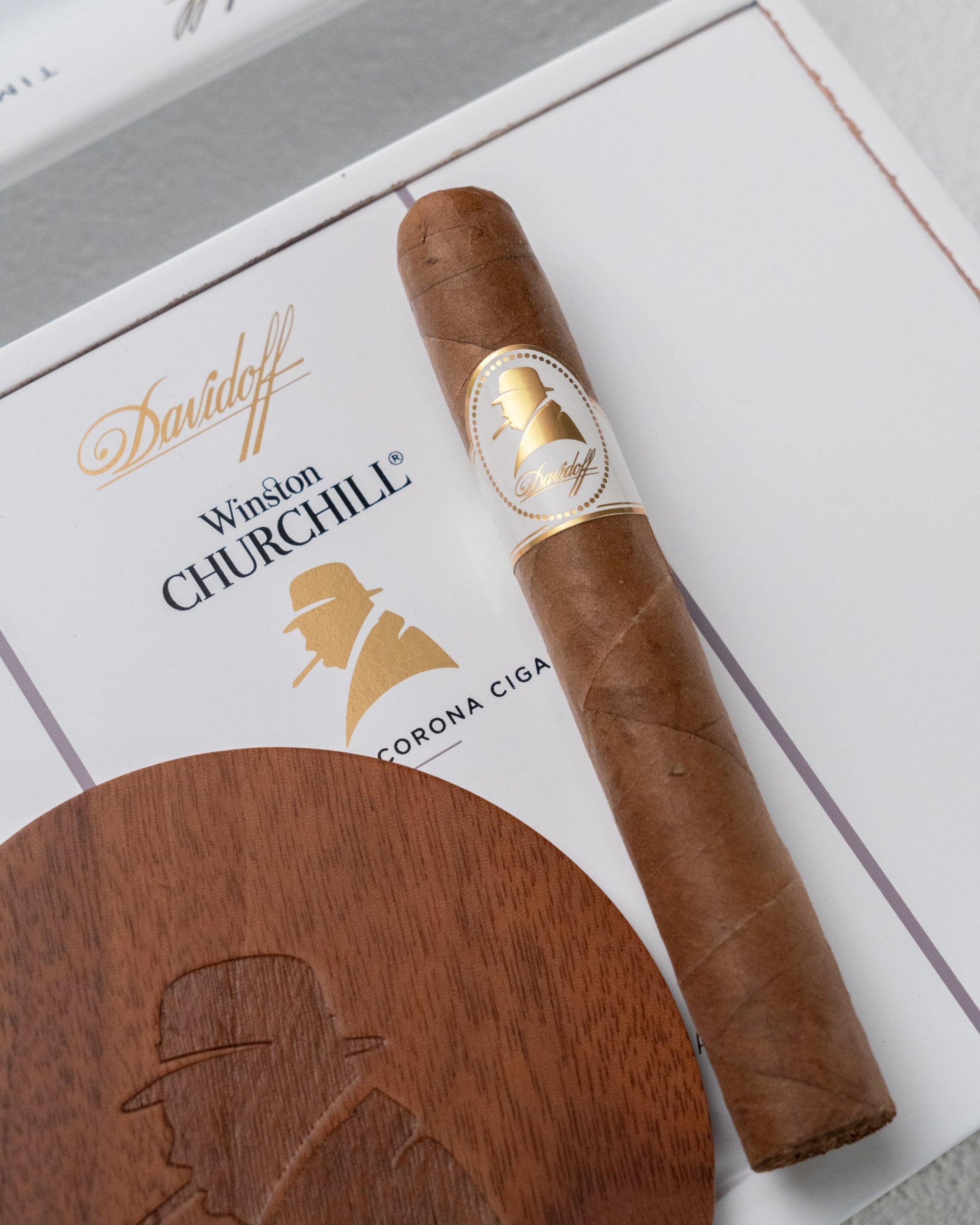 Davidoff Winston Churchill Petit Corona - nextCIGAR