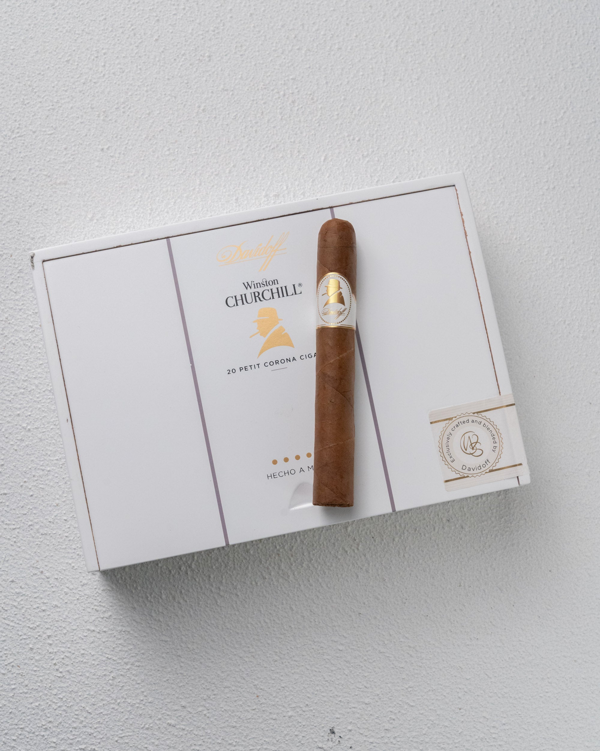 Davidoff Winston Churchill Petit Corona - nextCIGAR