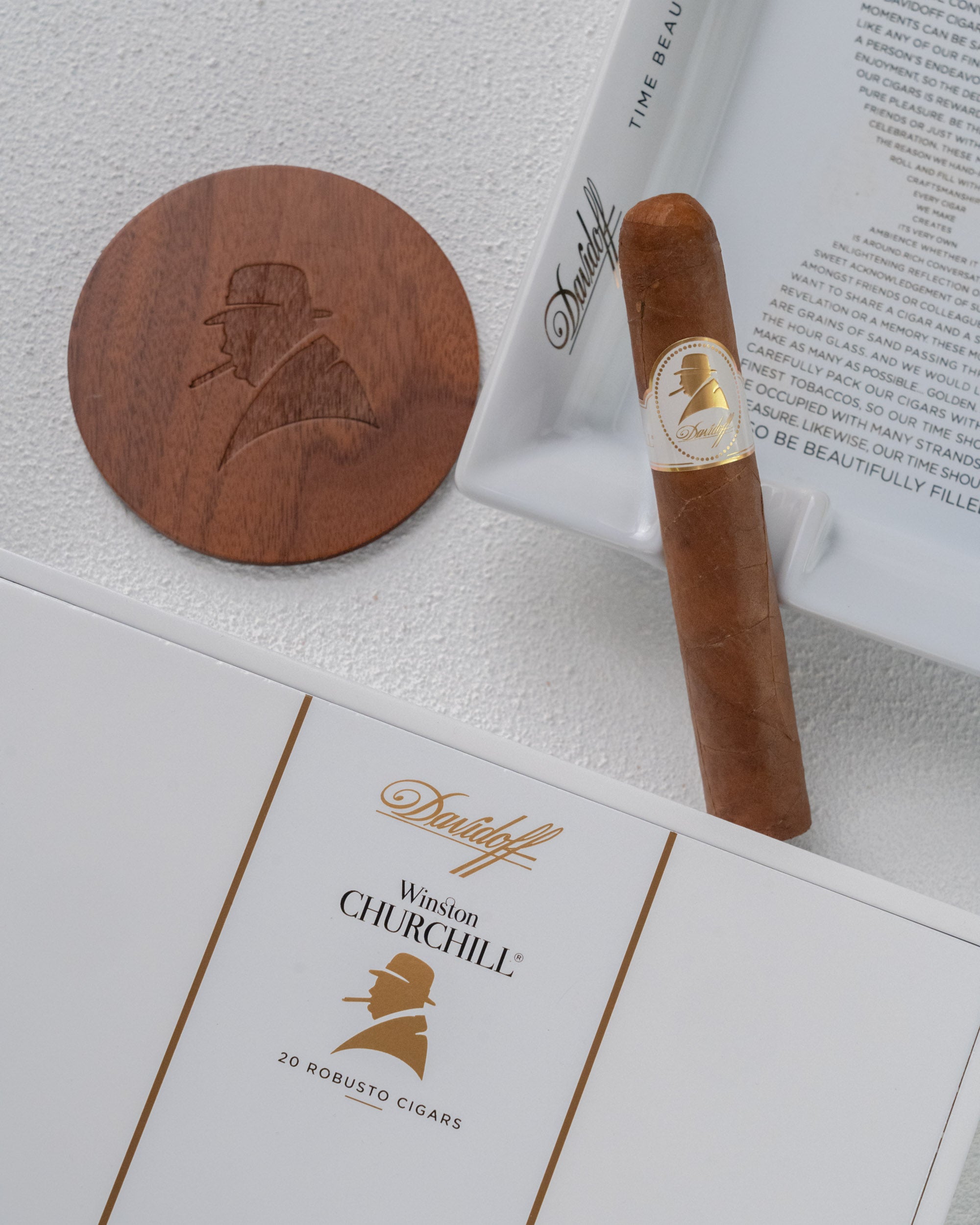 Davidoff Winston Churchill Robusto - nextCIGAR