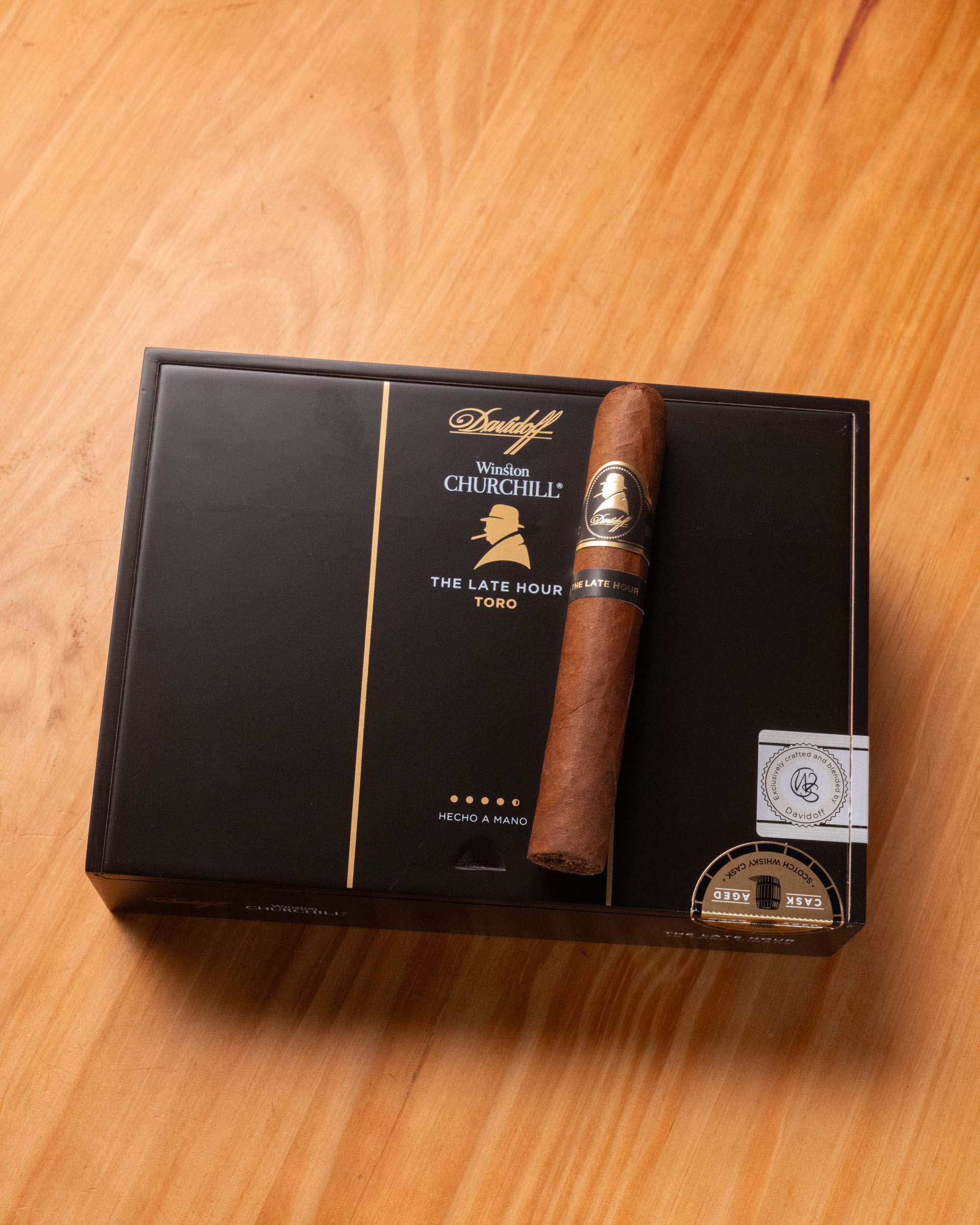 Davidoff Winston Churchill The Late Hour Toro - nextCIGAR