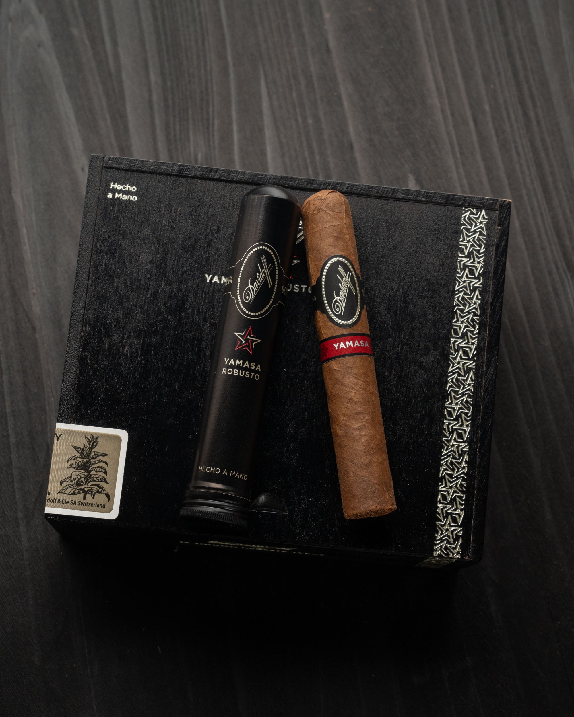 Davidoff Yamasá Robusto (Tubos) - nextCIGAR