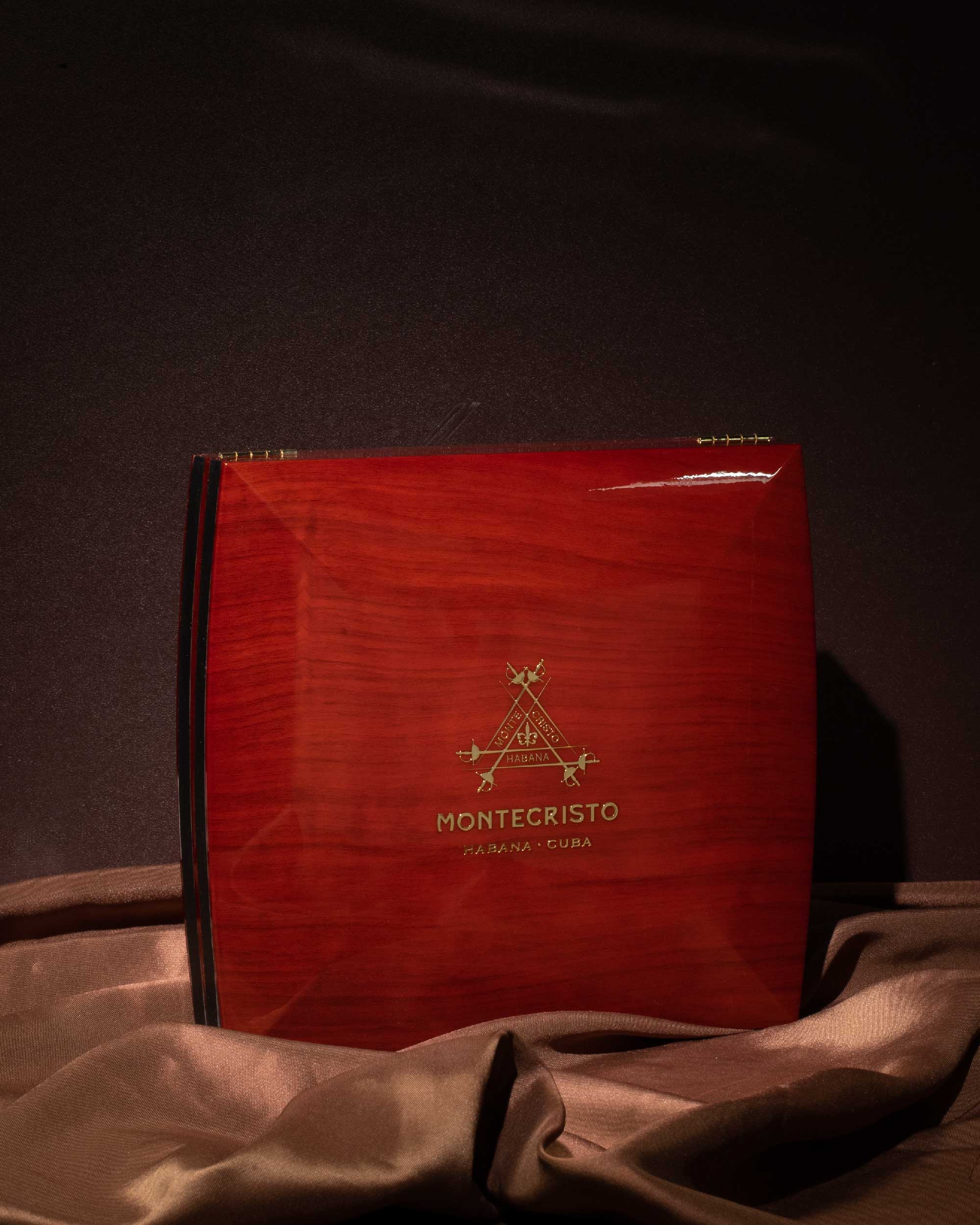 Montecristo Double Edmundo (2018 Vintage) - nextCIGAR