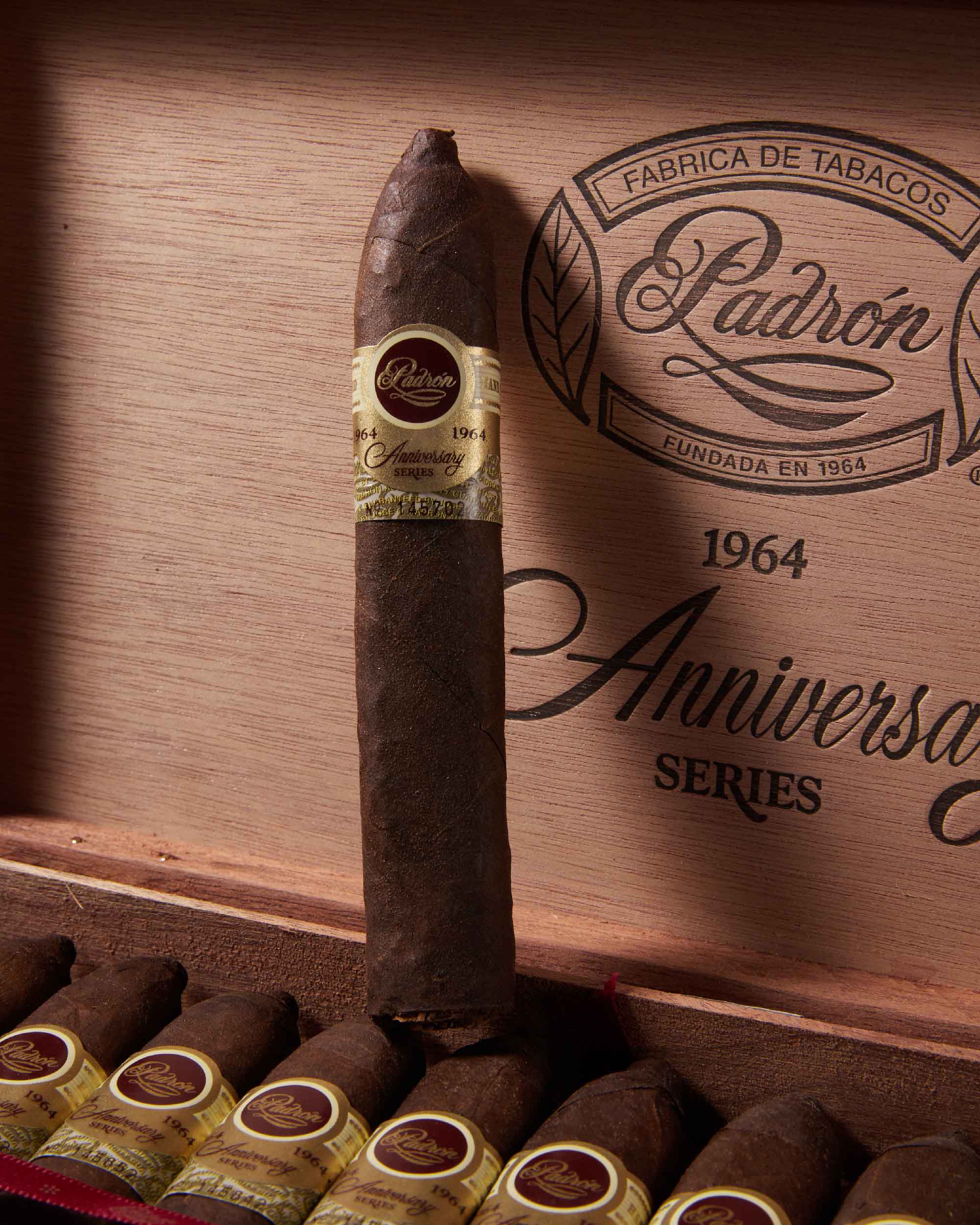 Padrón 1964 Anniversary Belicoso Maduro