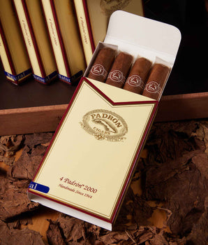 Padrón 2000 Natural (5 x 4 Cigars)