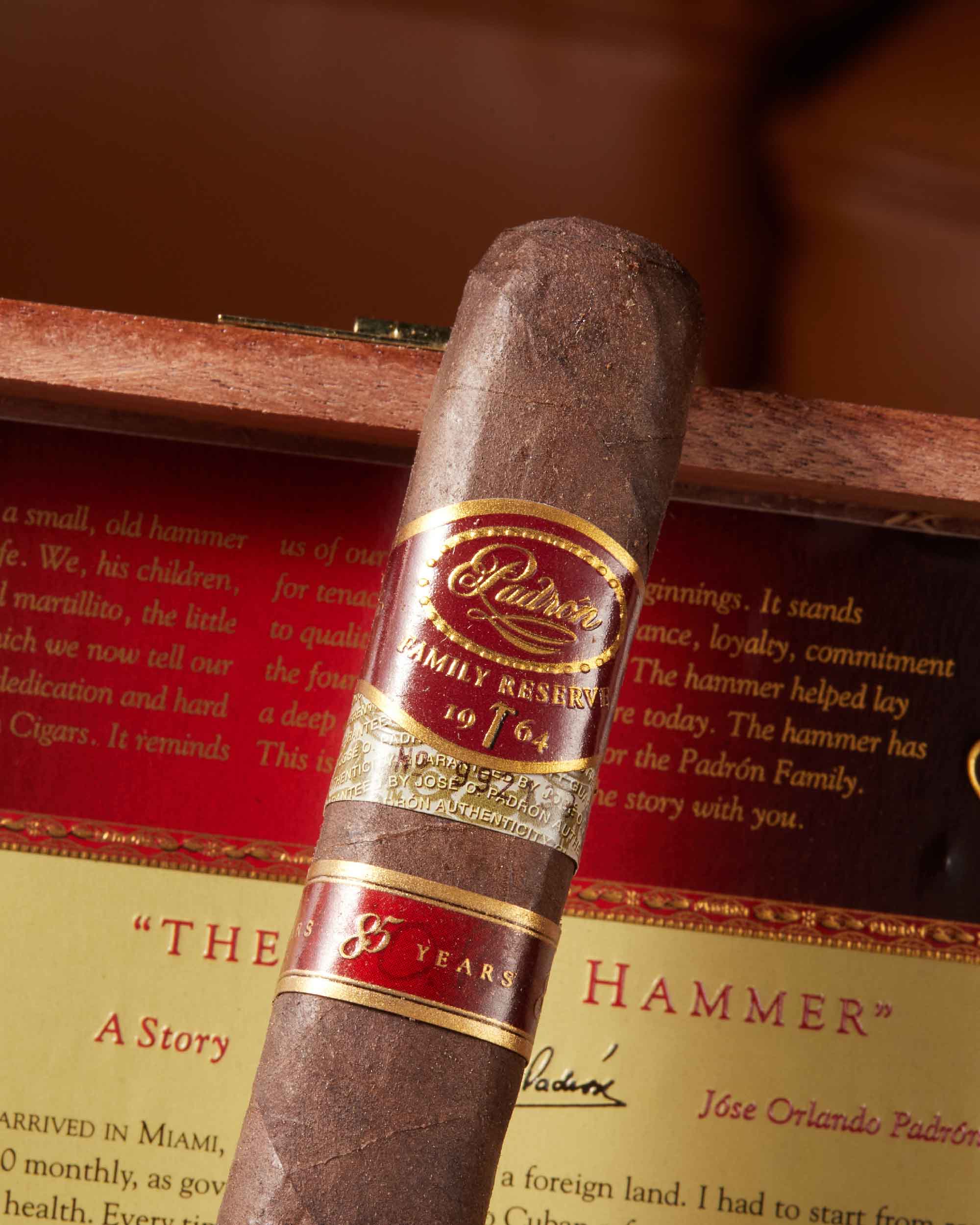 Padrón Family Reserve 85 Maduro