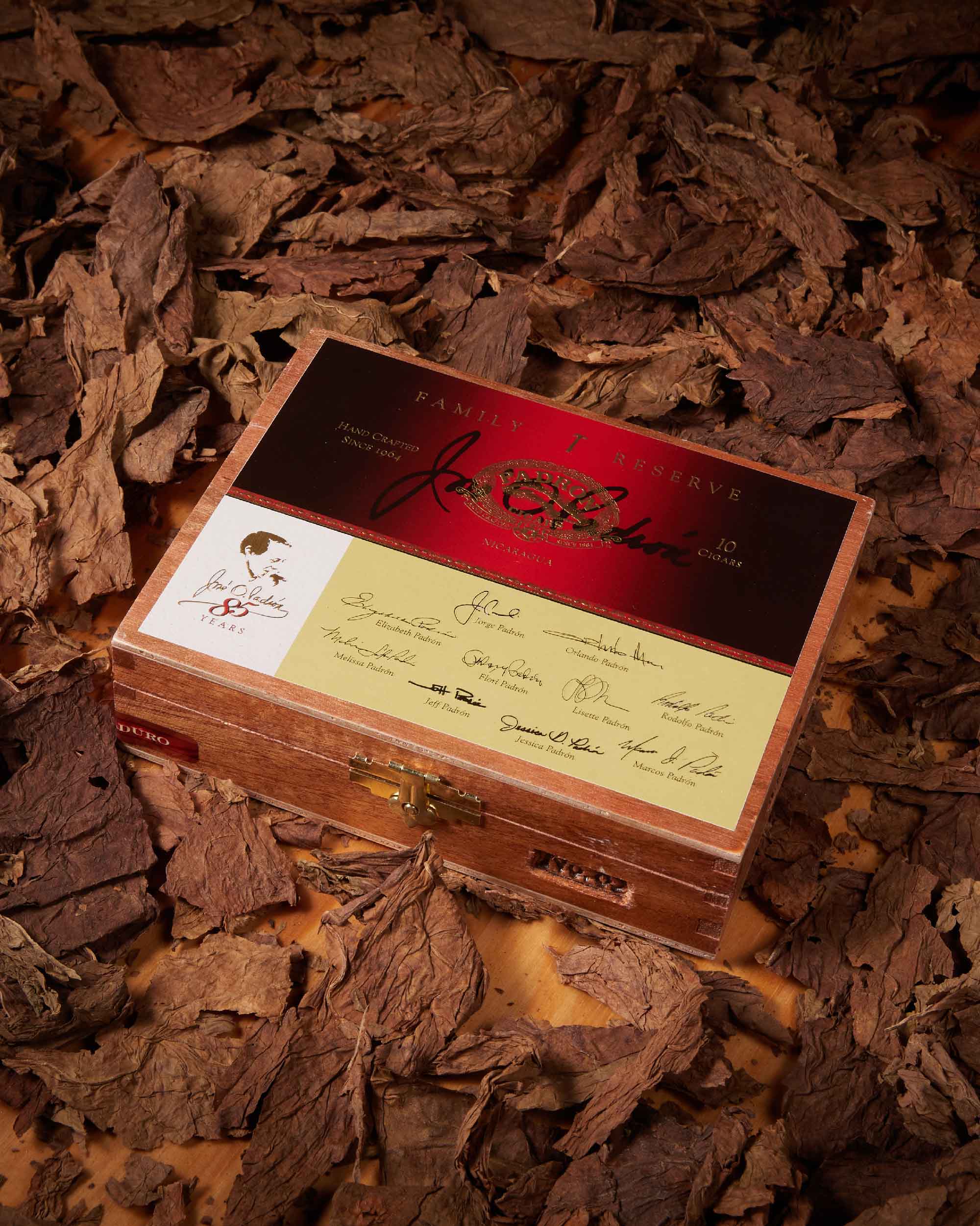 Padrón Family Reserve 85 Maduro