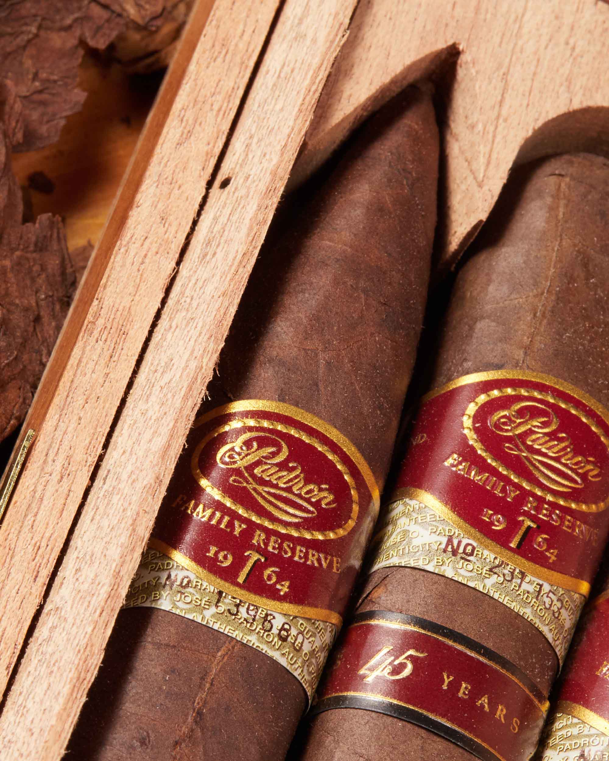 Padrón Family Reserve Maduro Gift Pack