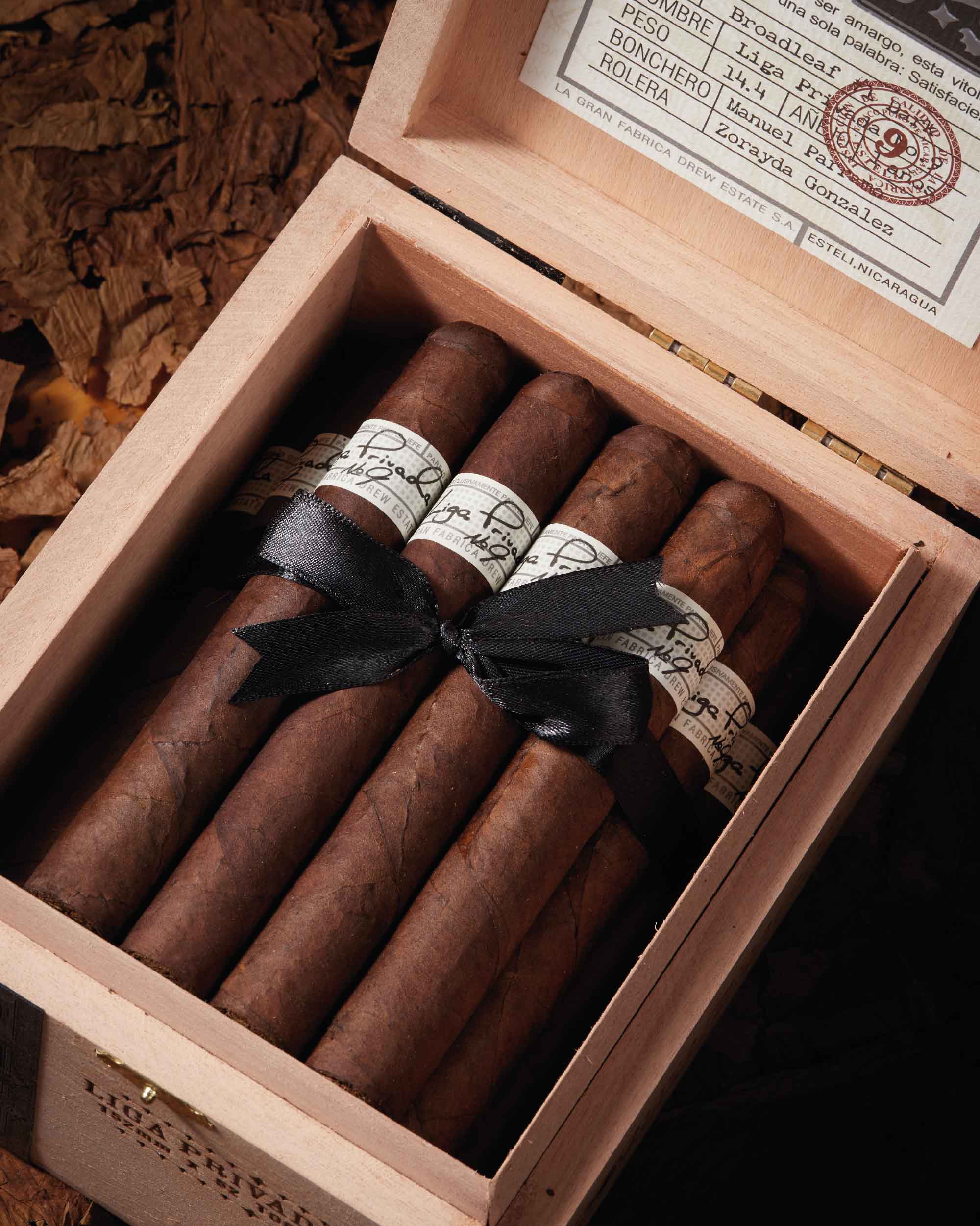 Drew Estate Liga Privada No. 9 Toro Oscuro