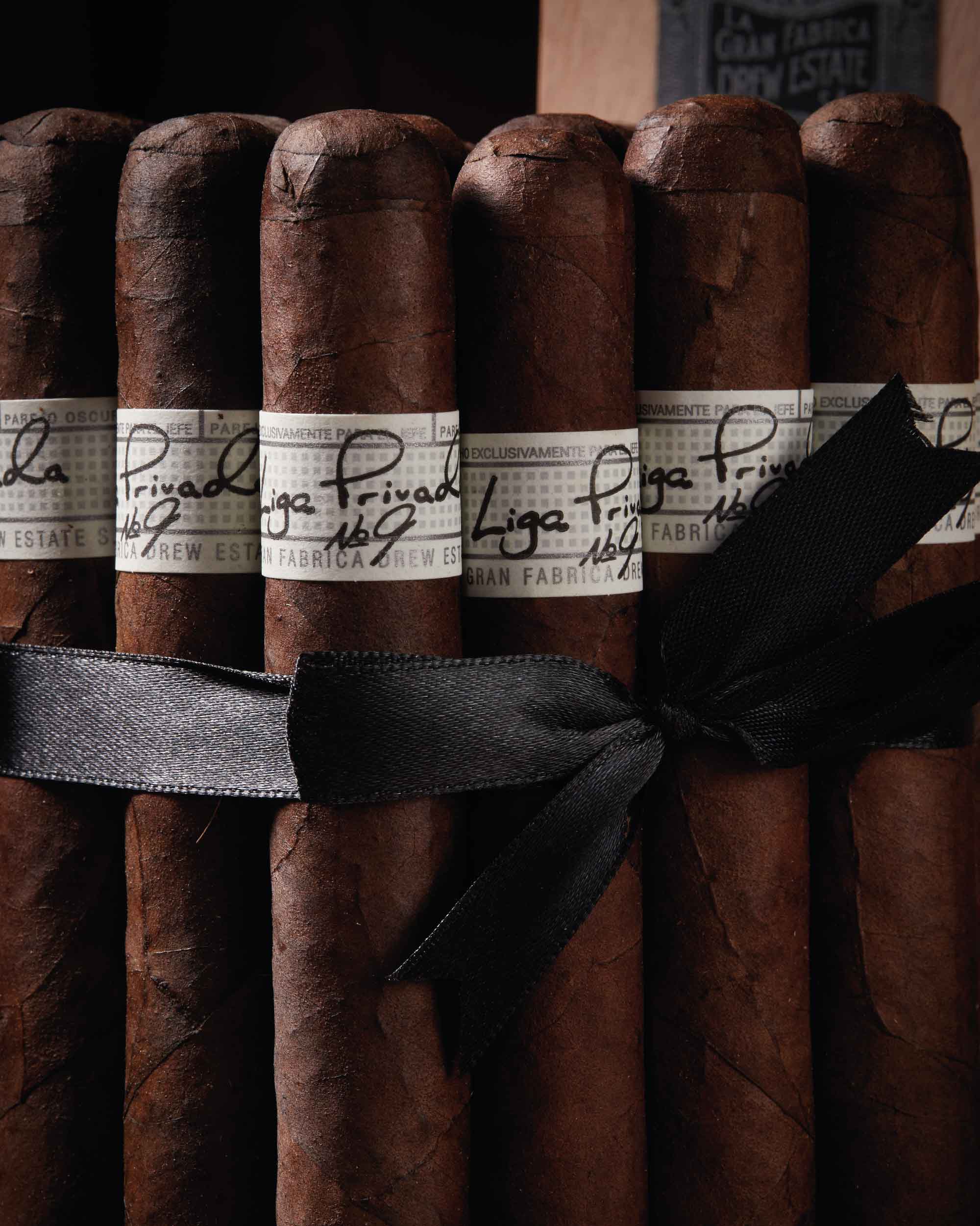Drew Estate Liga Privada No. 9 Toro Oscuro