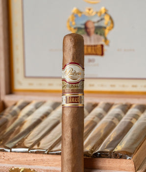 Padrón Dámaso No. 8 - Corona Extra - nextCIGAR