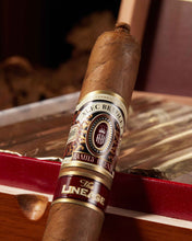 
                      
                        Load image into Gallery viewer, Alec Bradley The Lineage Family Blend Toro
                      
                    