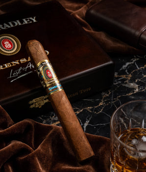 Alec Bradley Prensado Lost Art Gran Toro