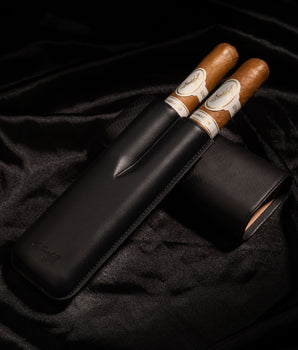 Davidoff Cigar Case Enjoyment (XL-2 / Black Leather) + 2 Cigars
