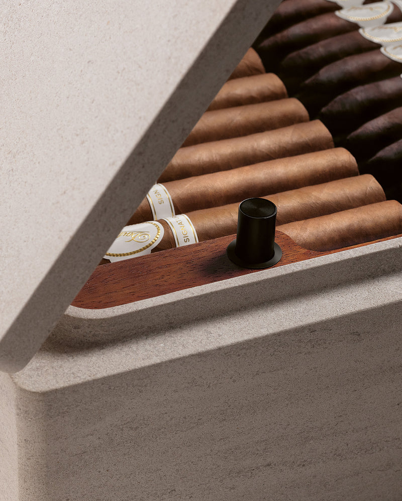 Davidoff Monolith Humidor (120 cigars) - nextCIGAR