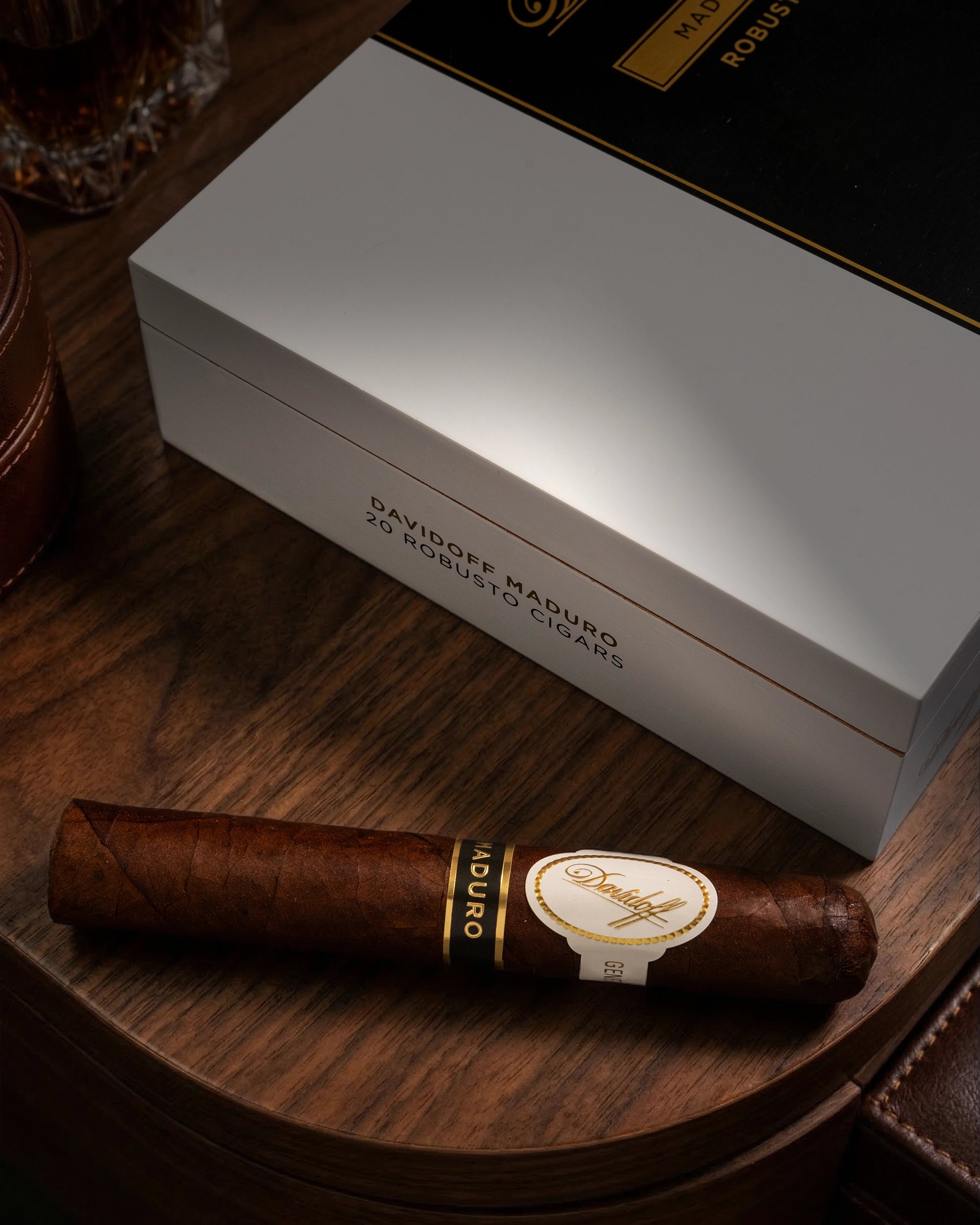 ダビドフ マデューロ ロブスト - 豊潤で力強い味わい | nextCIGAR ダビドフ マデューロ ロブスト - 豊潤で力強い味わい | nextCIGAR