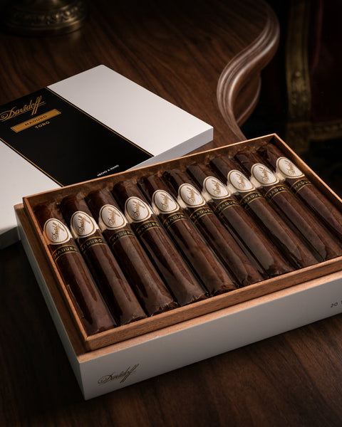 ダビドフ マデューロ トロ - 豊潤で力強い味わい | nextCIGAR