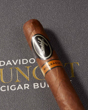 
                      
                        이미지를 갤러리 뷰어에 로드 , Davidoff Nicaragua Robusto Cigar Bundle (Uncut)
                      
                    