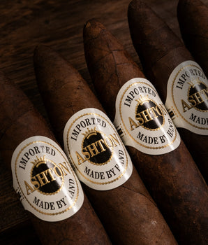 Ashton x Davidoff Pyramid Duo Bundle