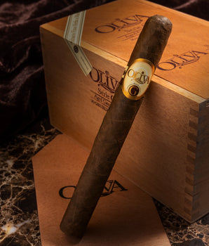 Oliva Serie G Aged Cameroon Churchill