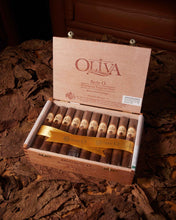 
                      
                        Load image into Gallery viewer, Oliva Serie O Maduro Sun Grown Robusto
                      
                    
