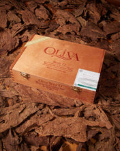 
                      
                        Load image into Gallery viewer, Oliva Serie O Sun Grown Robusto
                      
                    
